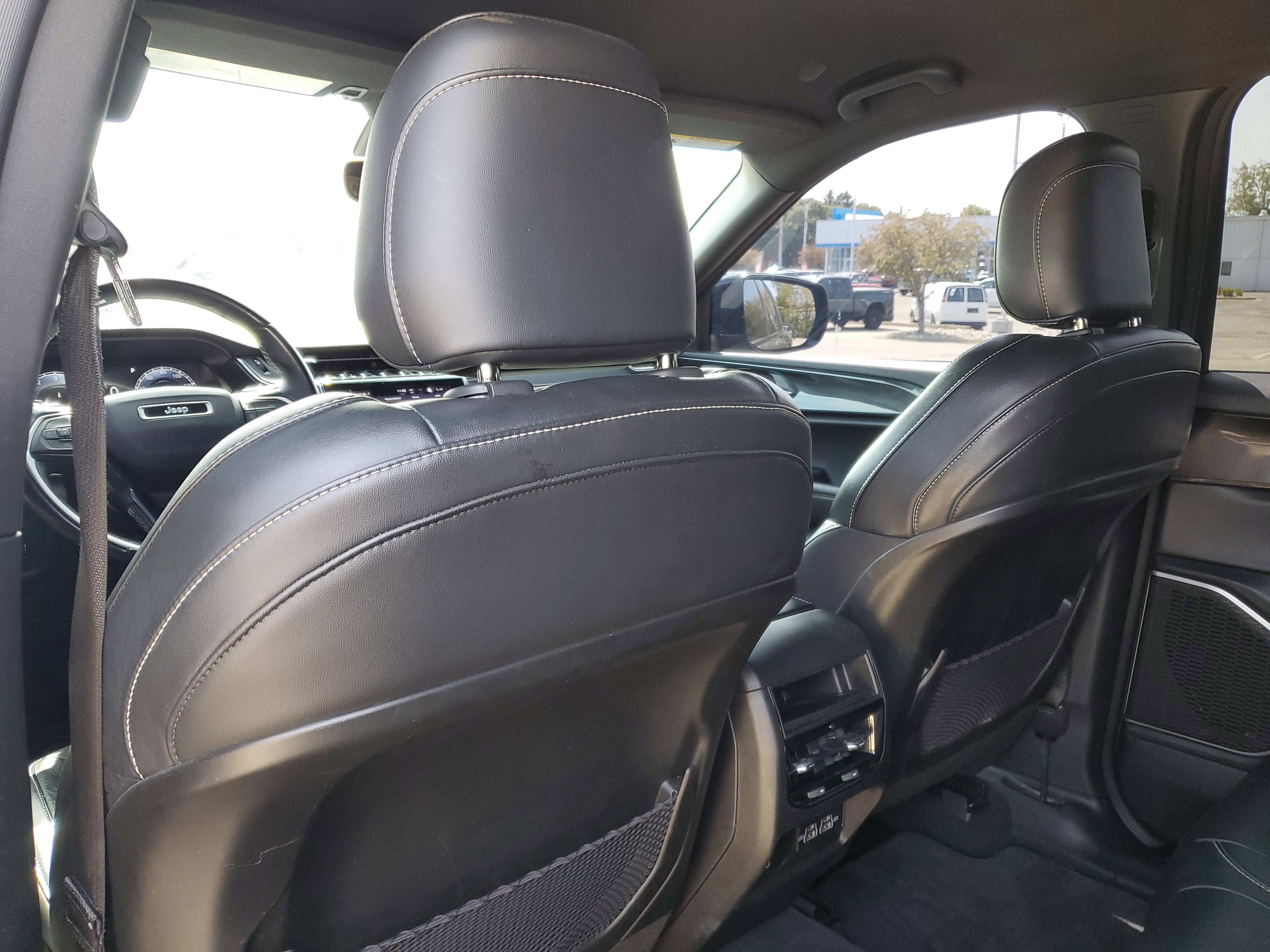 2022 Jeep Grand Cherokee Altitude 4x4
