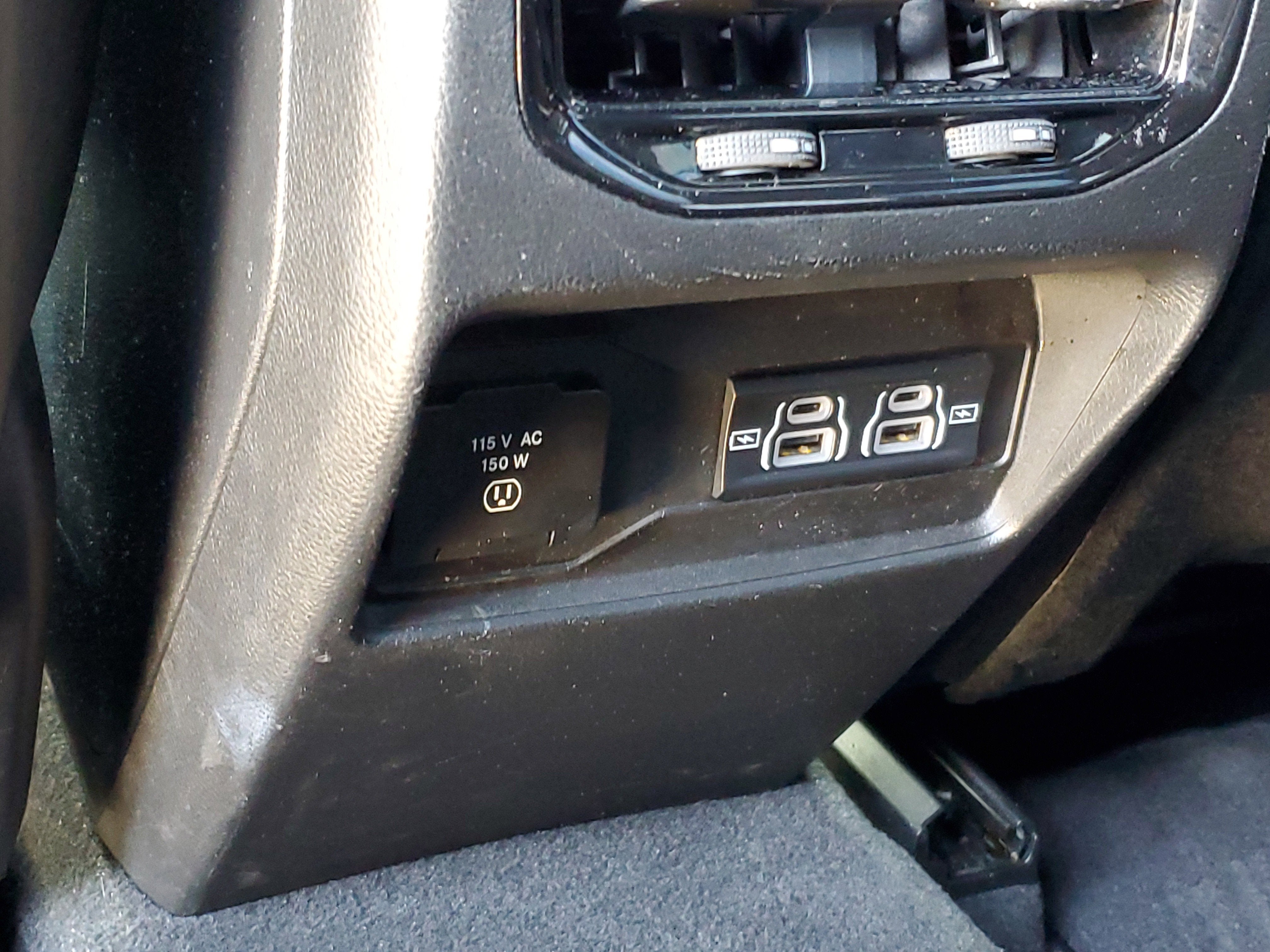2022 Jeep Grand Cherokee Altitude 4x4