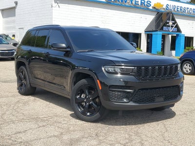 2022 Jeep Grand Cherokee Altitude 4x4