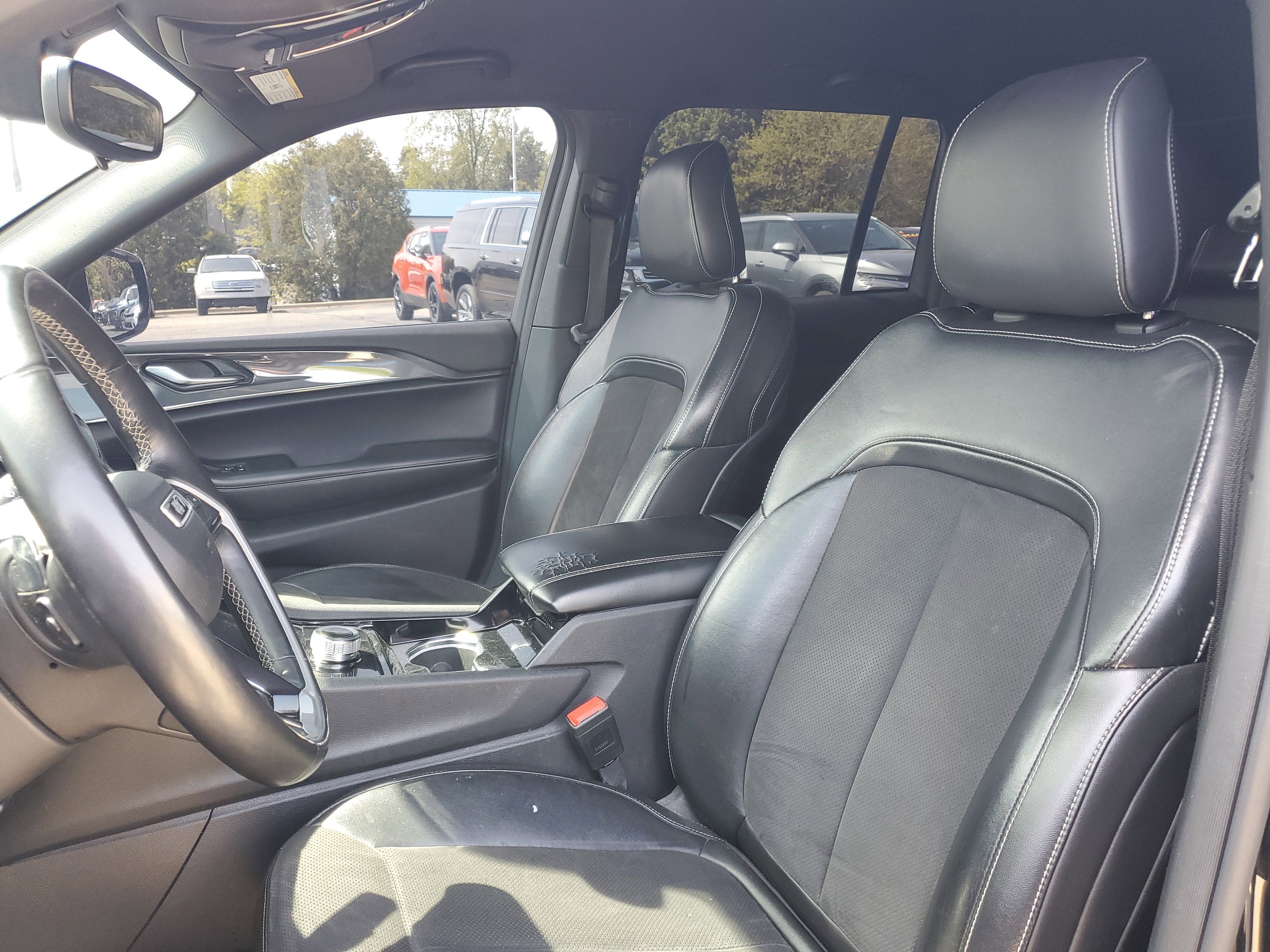 2022 Jeep Grand Cherokee Altitude 4x4