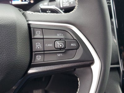 2023 Jeep Grand Cherokee L Laredo 4x4