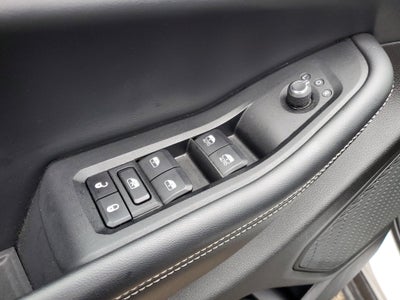 2023 Jeep Grand Cherokee L Laredo 4x4