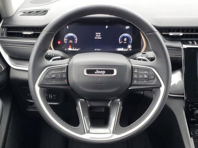 2023 Jeep Grand Cherokee L Laredo 4x4