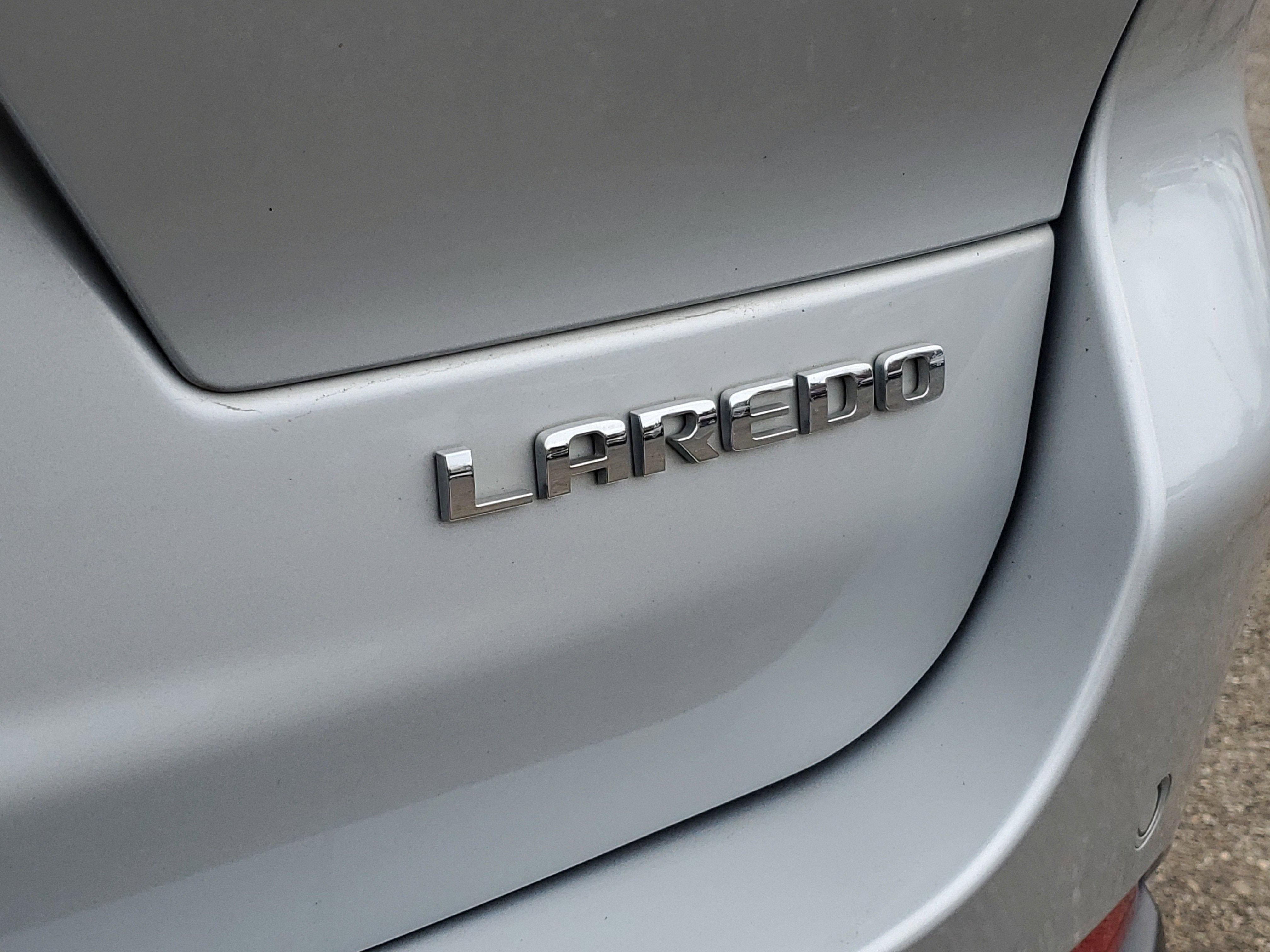 2023 Jeep Grand Cherokee L Laredo 4x4