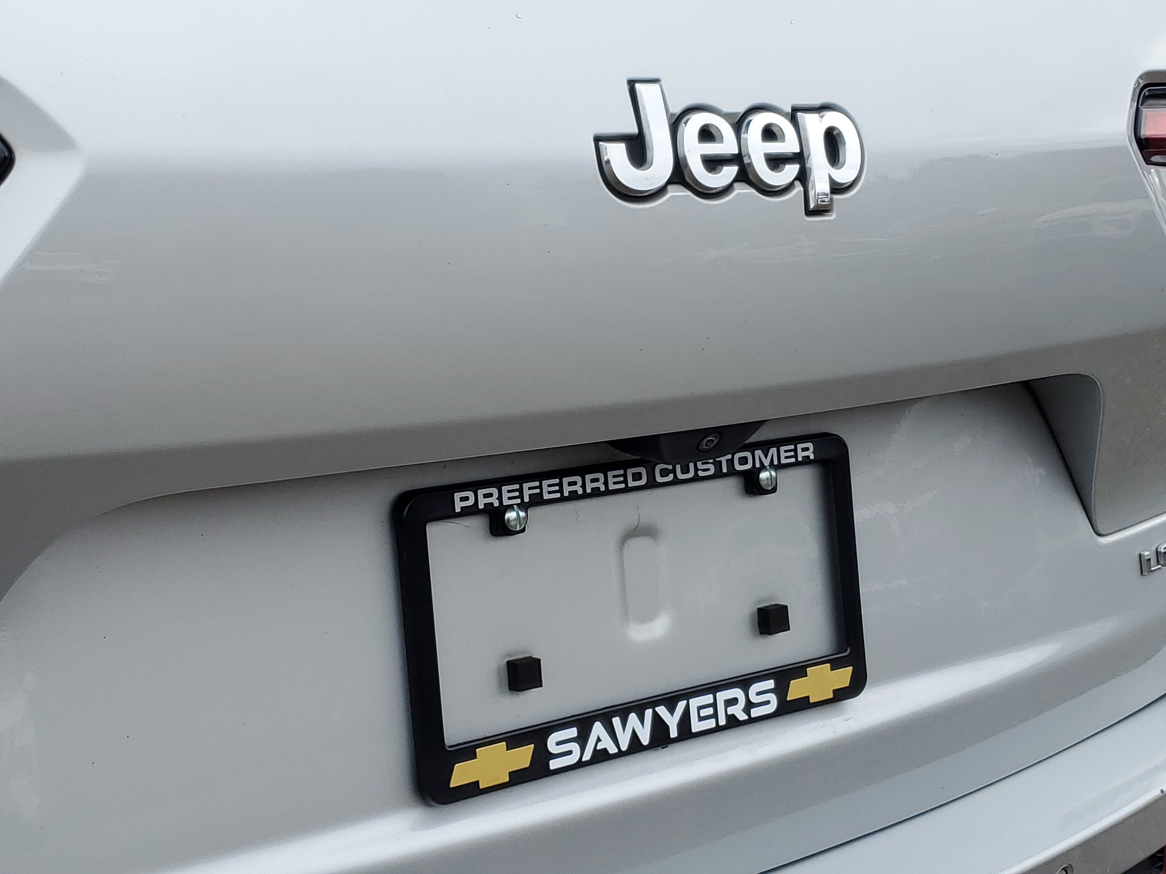 2023 Jeep Grand Cherokee L Laredo 4x4