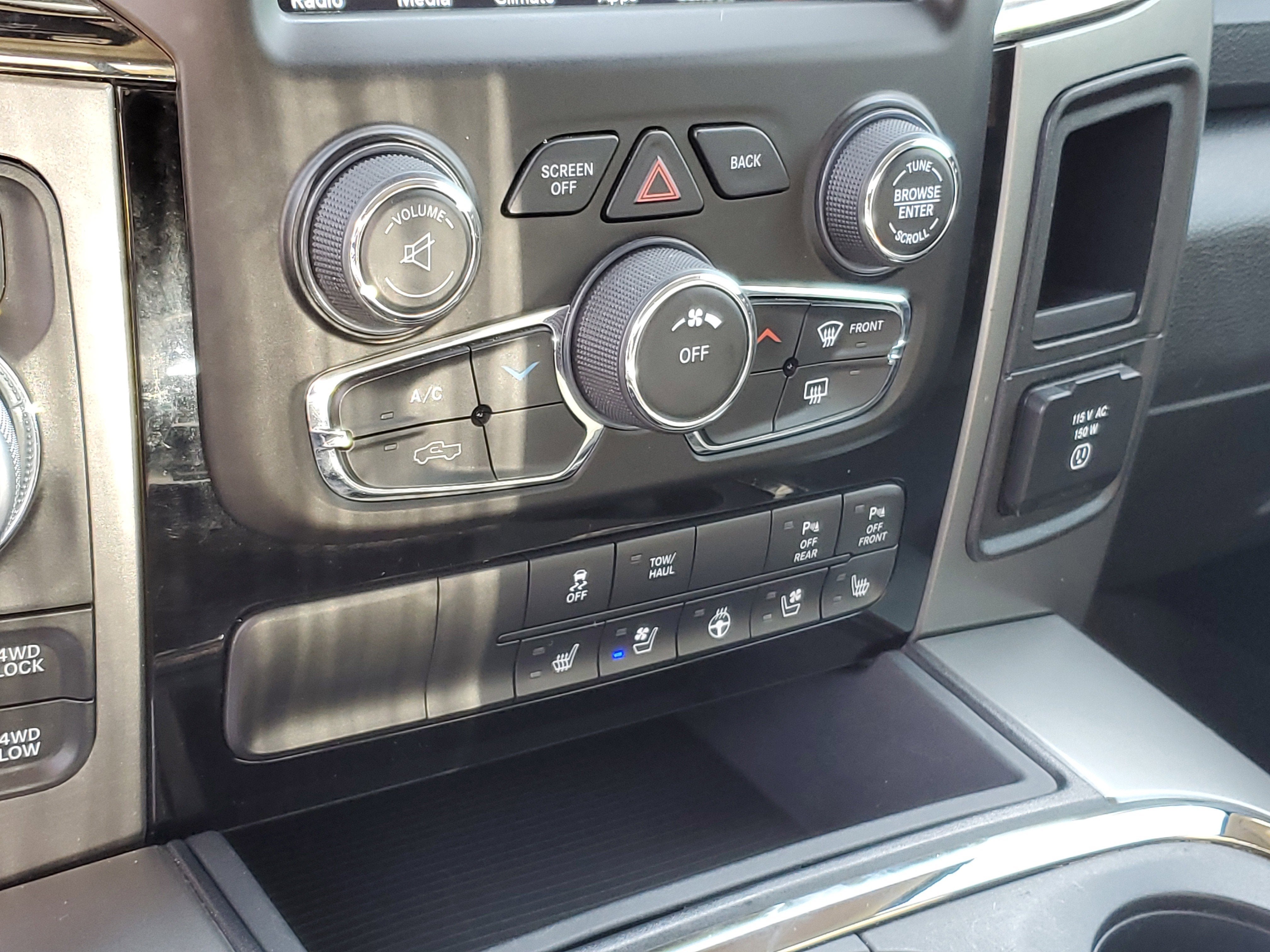2018 RAM 1500 Sport