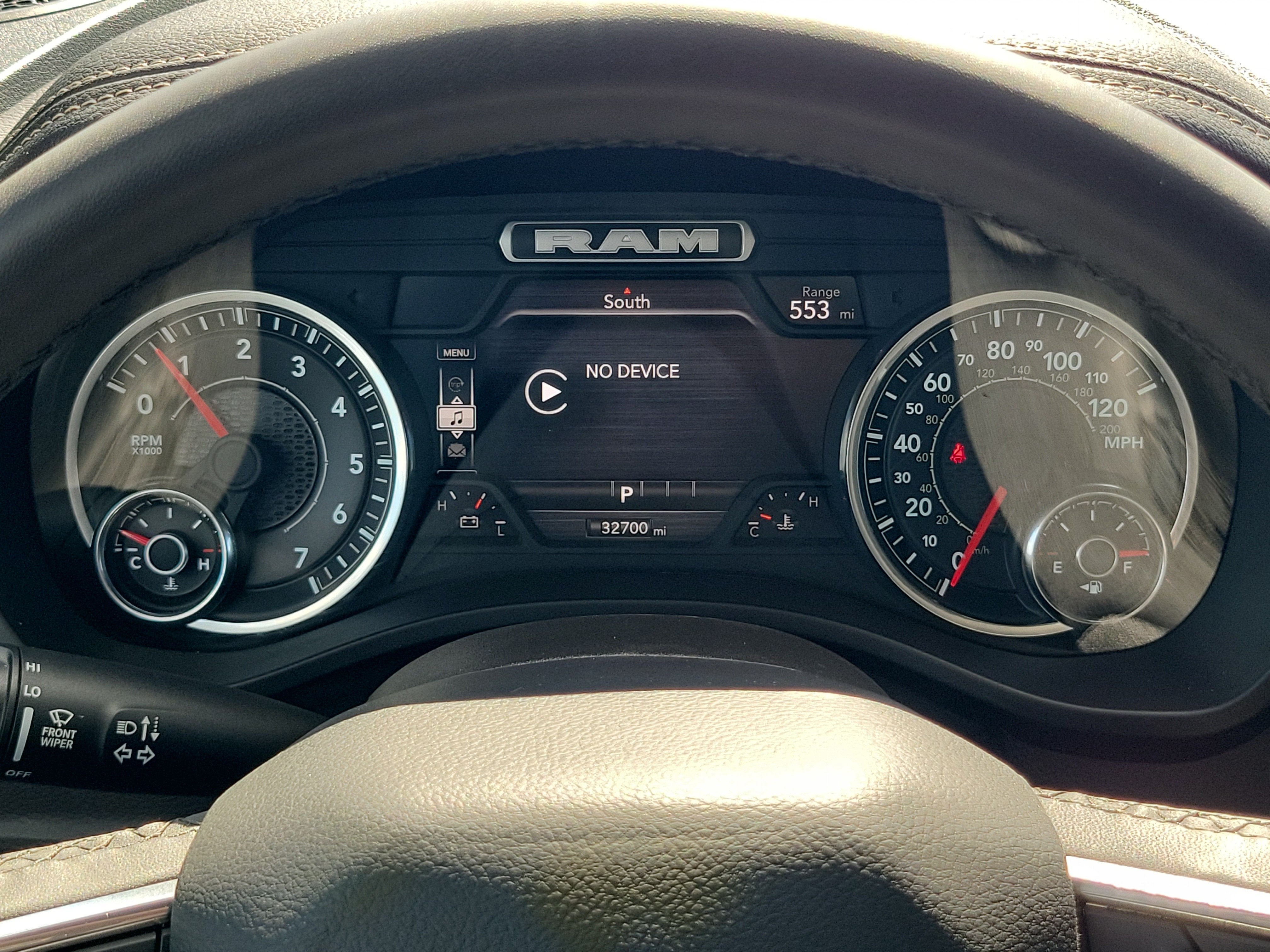 2025 RAM 1500 Laramie Crew Cab 4x4 5'7" Box