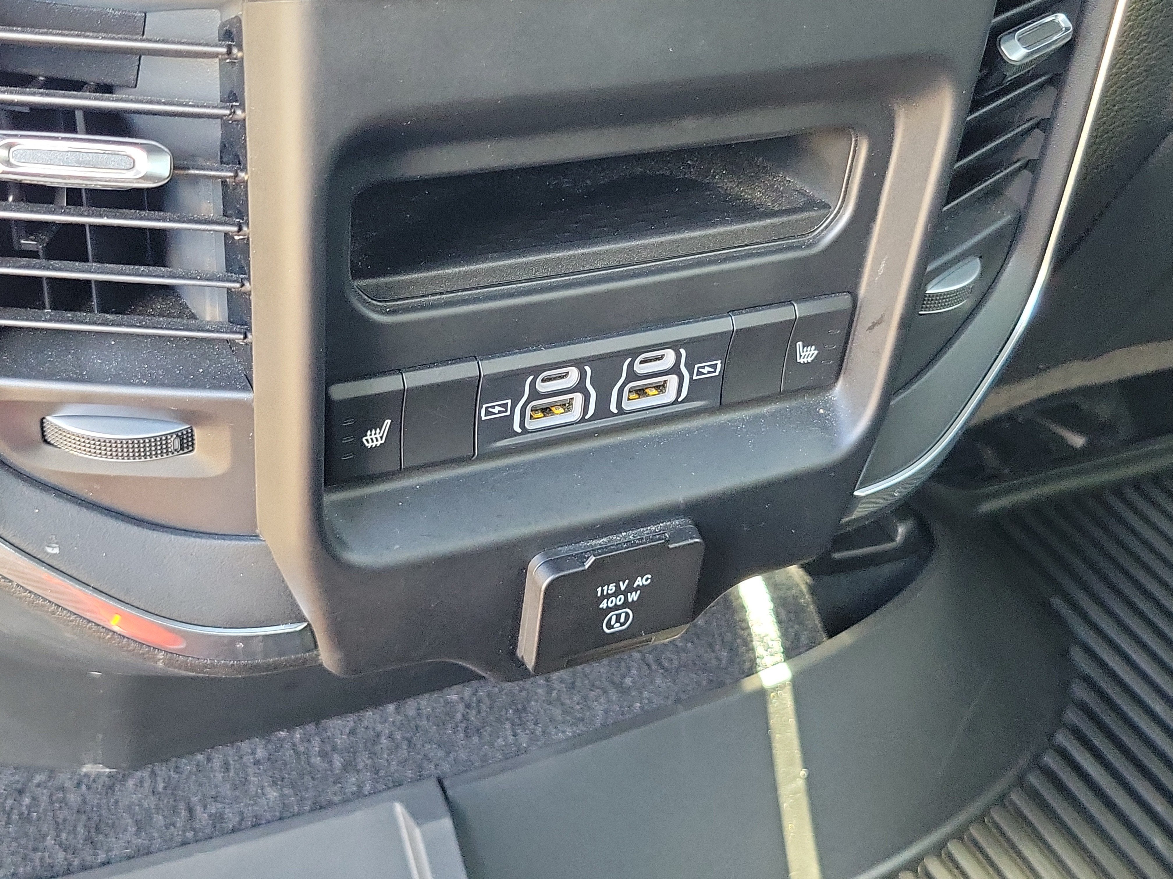 2025 RAM 1500 Laramie Crew Cab 4x4 5'7" Box