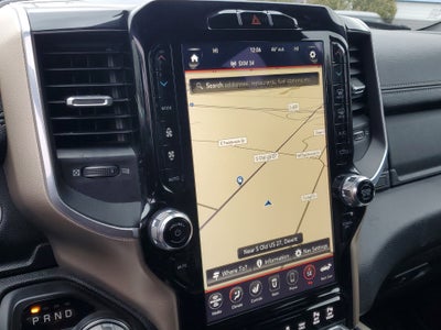 2019 RAM 1500 Laramie Crew Cab 4x4 5'7" Box