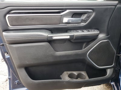 2019 RAM 1500 Laramie Crew Cab 4x4 5'7" Box