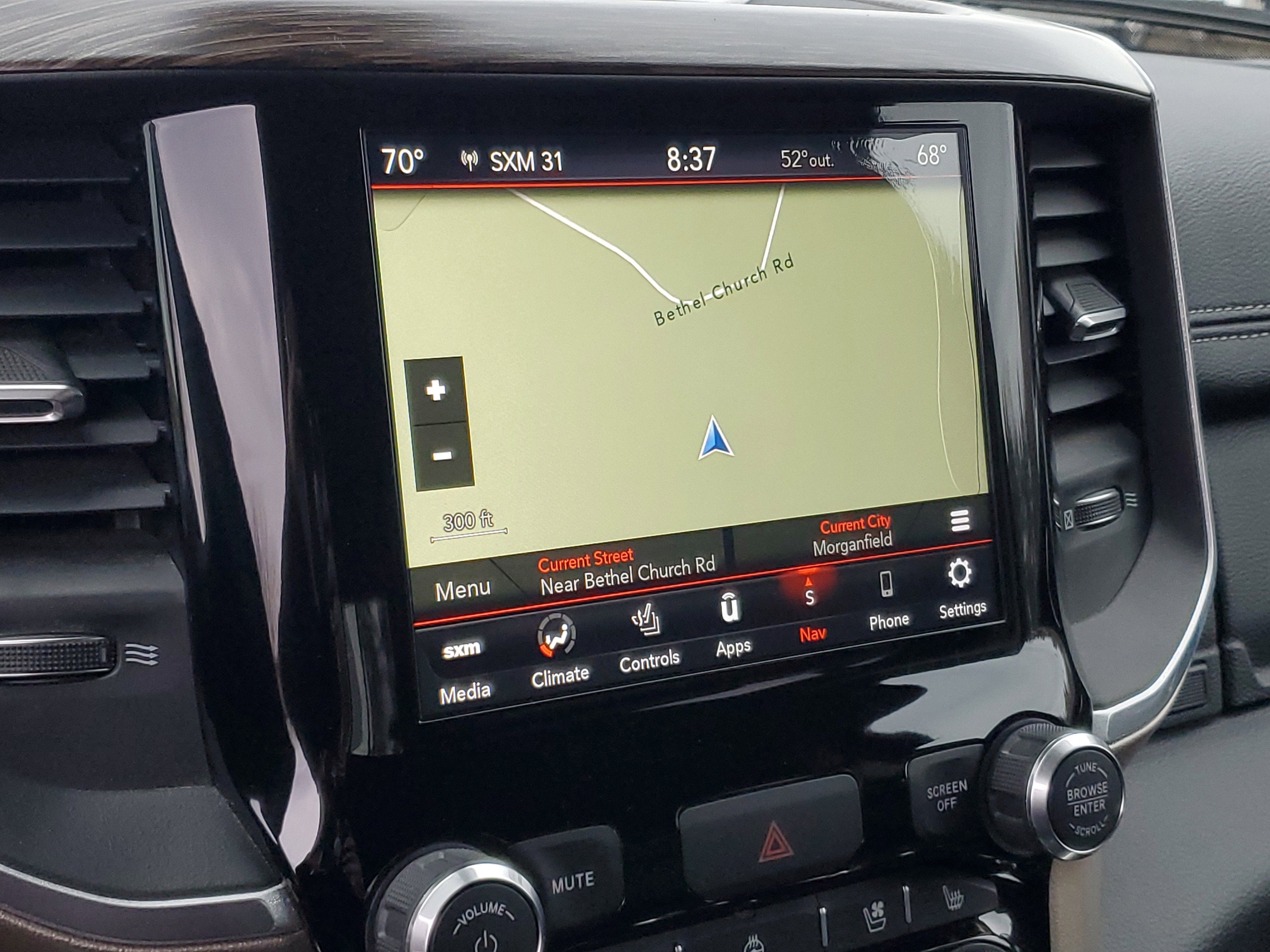 2020 RAM 1500 Laramie Crew Cab 4x4 5'7" Box