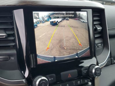 2020 RAM 1500 Laramie Crew Cab 4x4 5'7" Box