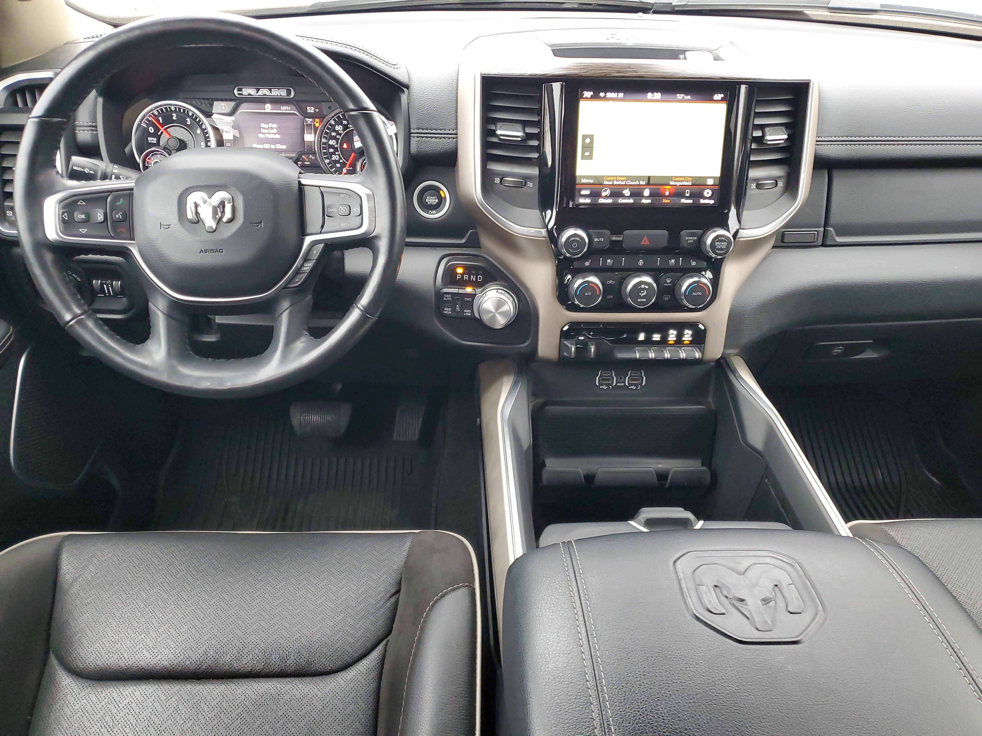 2020 RAM 1500 Laramie Crew Cab 4x4 5'7" Box