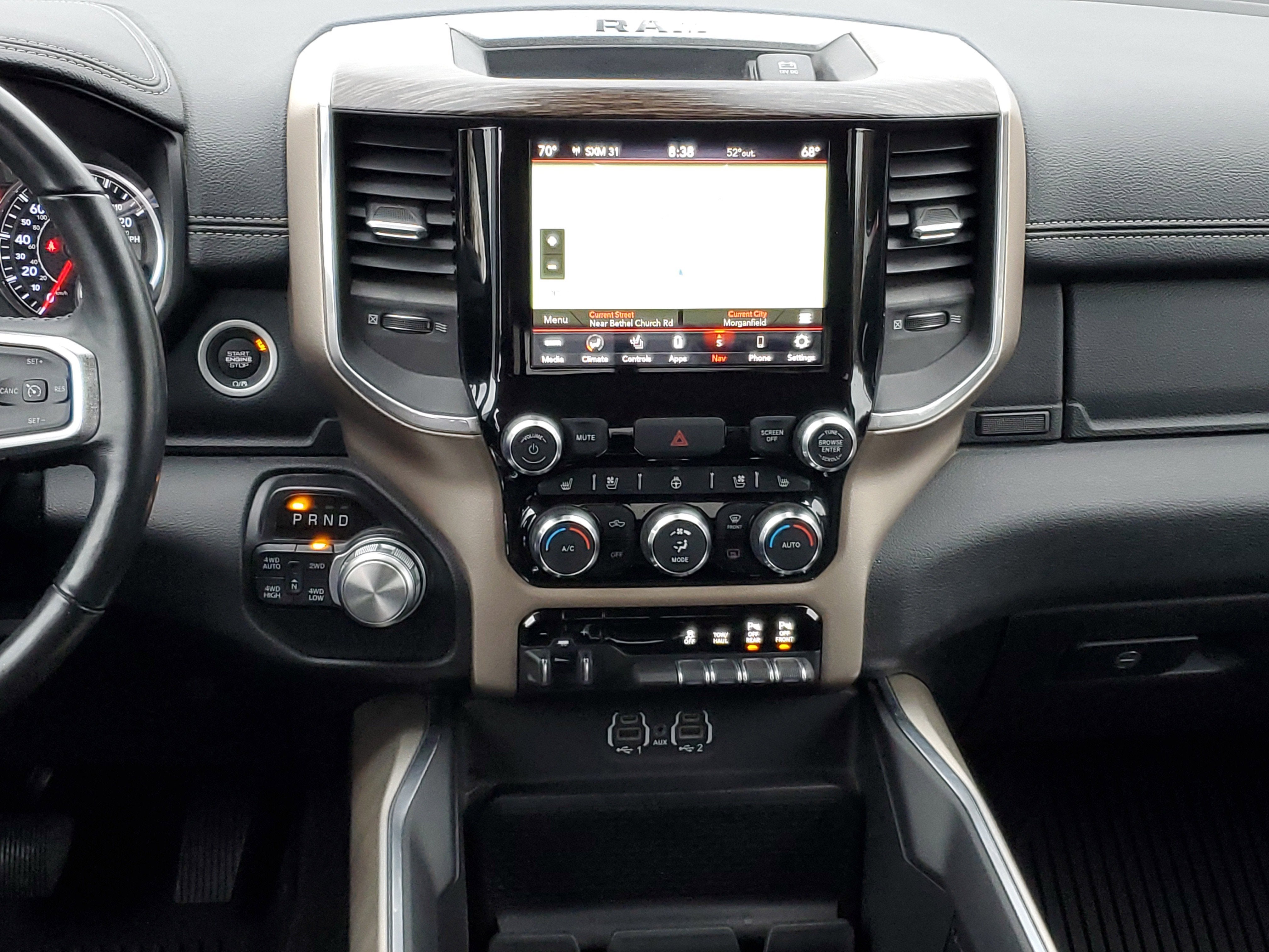 2020 RAM 1500 Laramie Crew Cab 4x4 5'7" Box