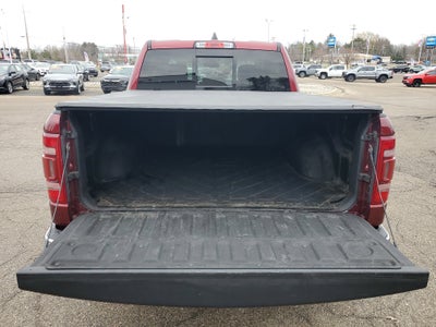 2020 RAM 1500 Laramie Crew Cab 4x4 5'7" Box