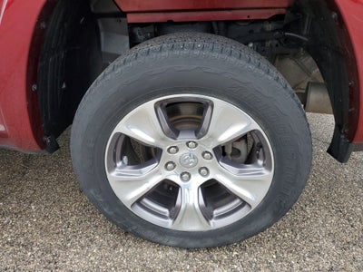 2020 RAM 1500 Laramie Crew Cab 4x4 5'7" Box