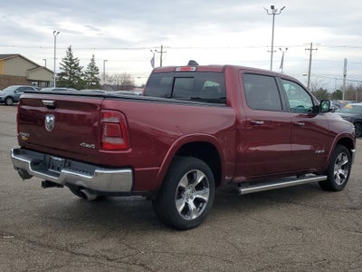 2020 RAM 1500 Laramie Crew Cab 4x4 5'7" Box