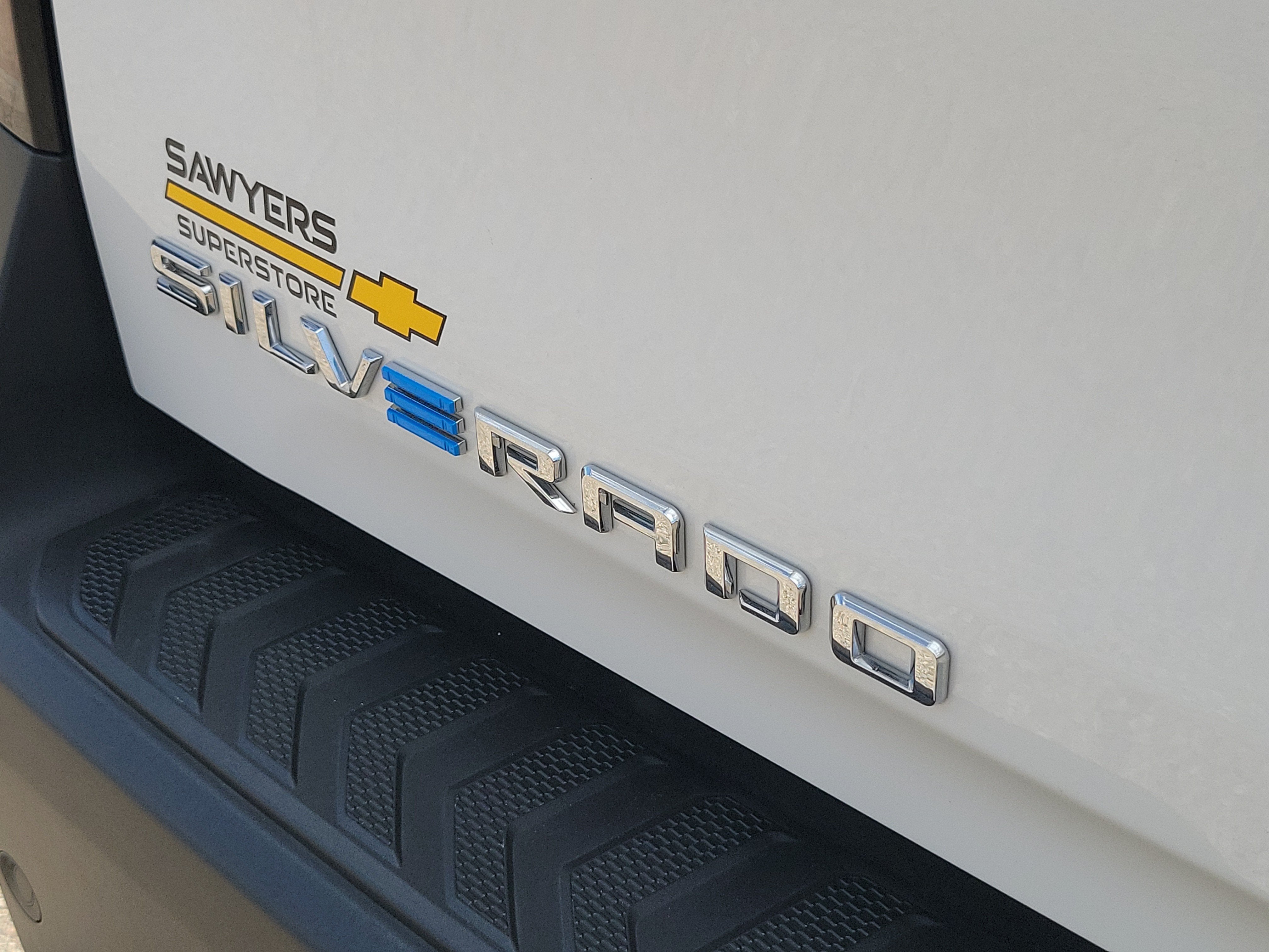 2026 Chevrolet Silverado EV LT - Max Range
