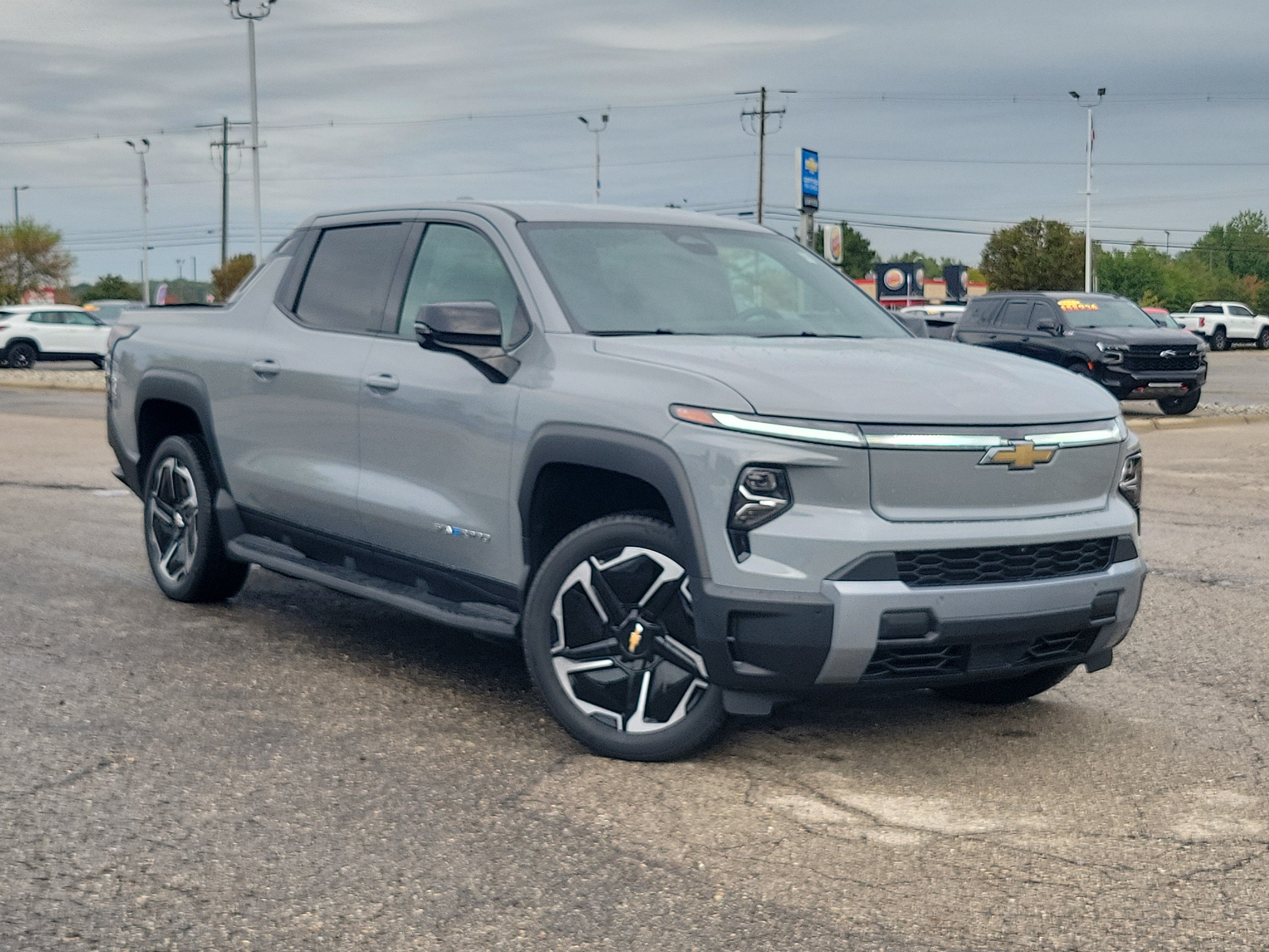 2026 Chevrolet Silverado EV LT - Max Range