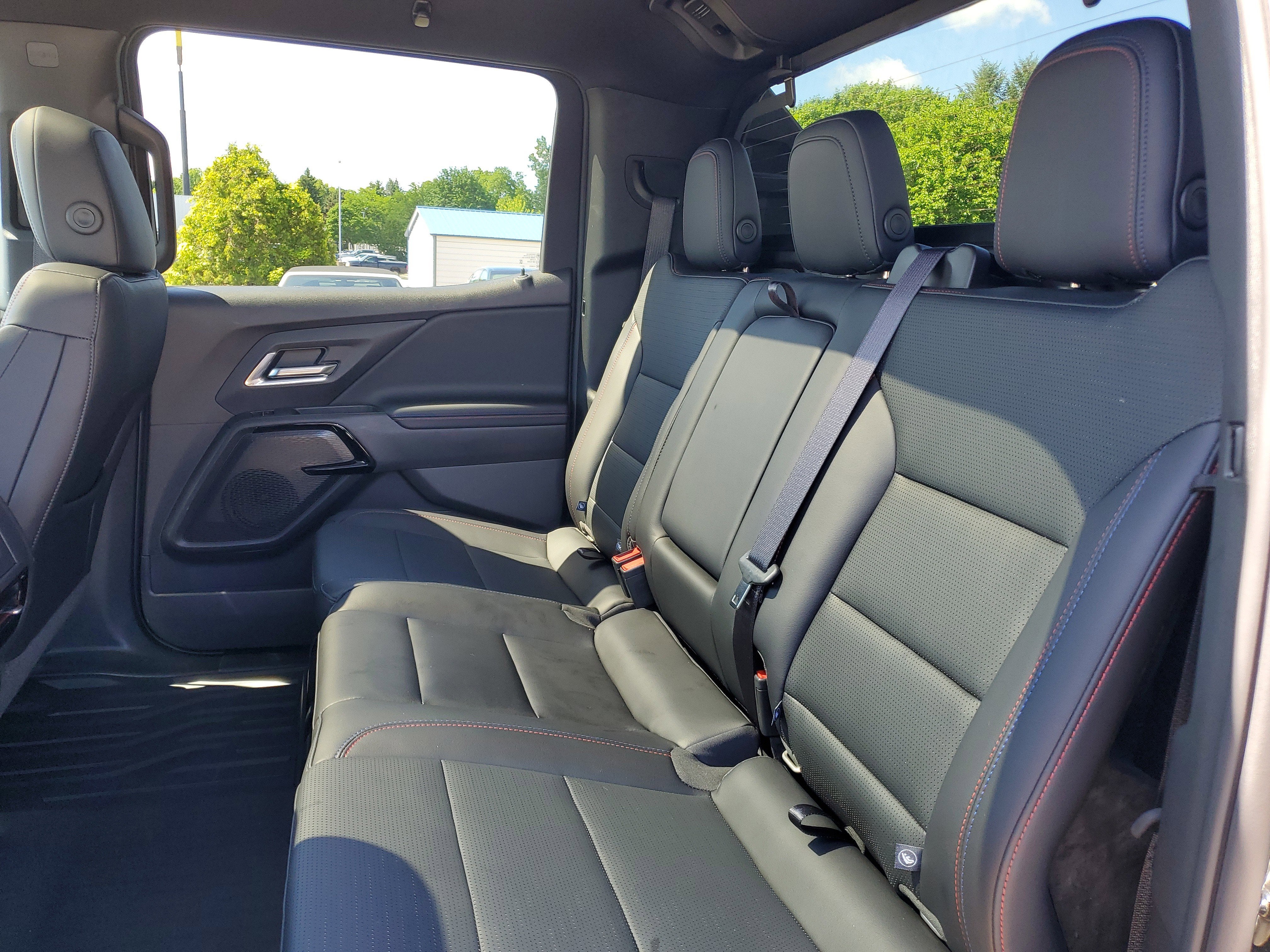 2025 Chevrolet Silverado EV RST - Max Range