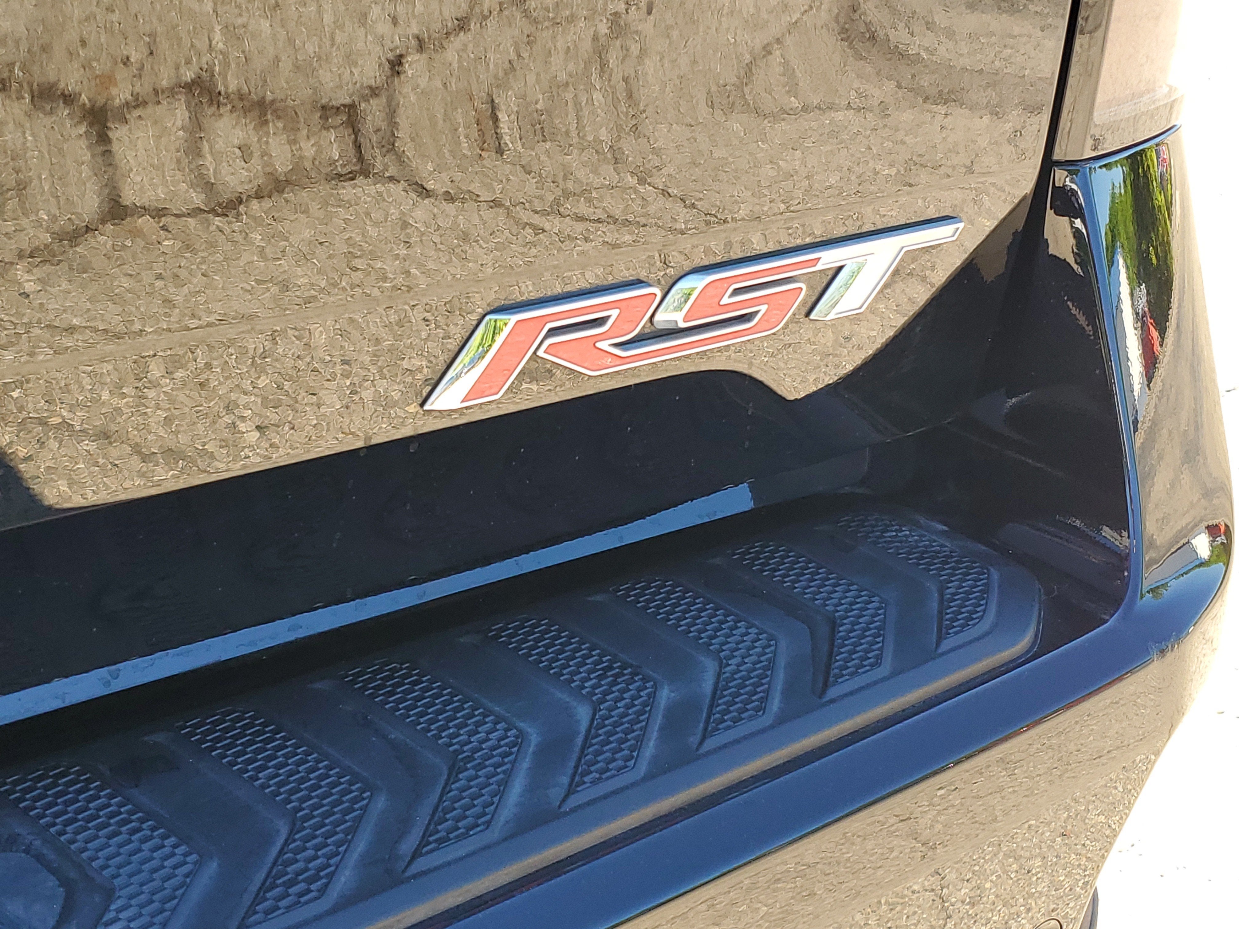 2025 Chevrolet Silverado EV RST - Max Range