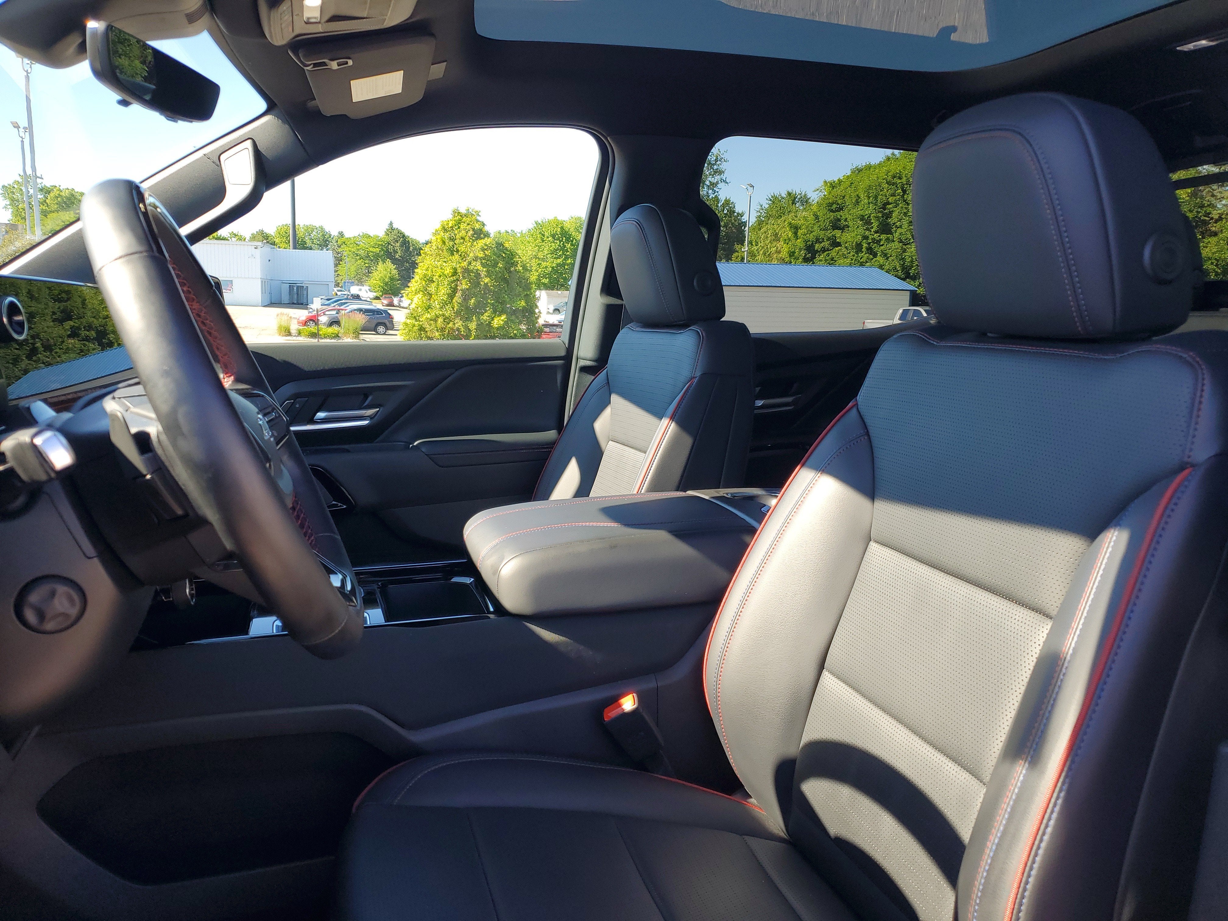 2025 Chevrolet Silverado EV RST - Max Range
