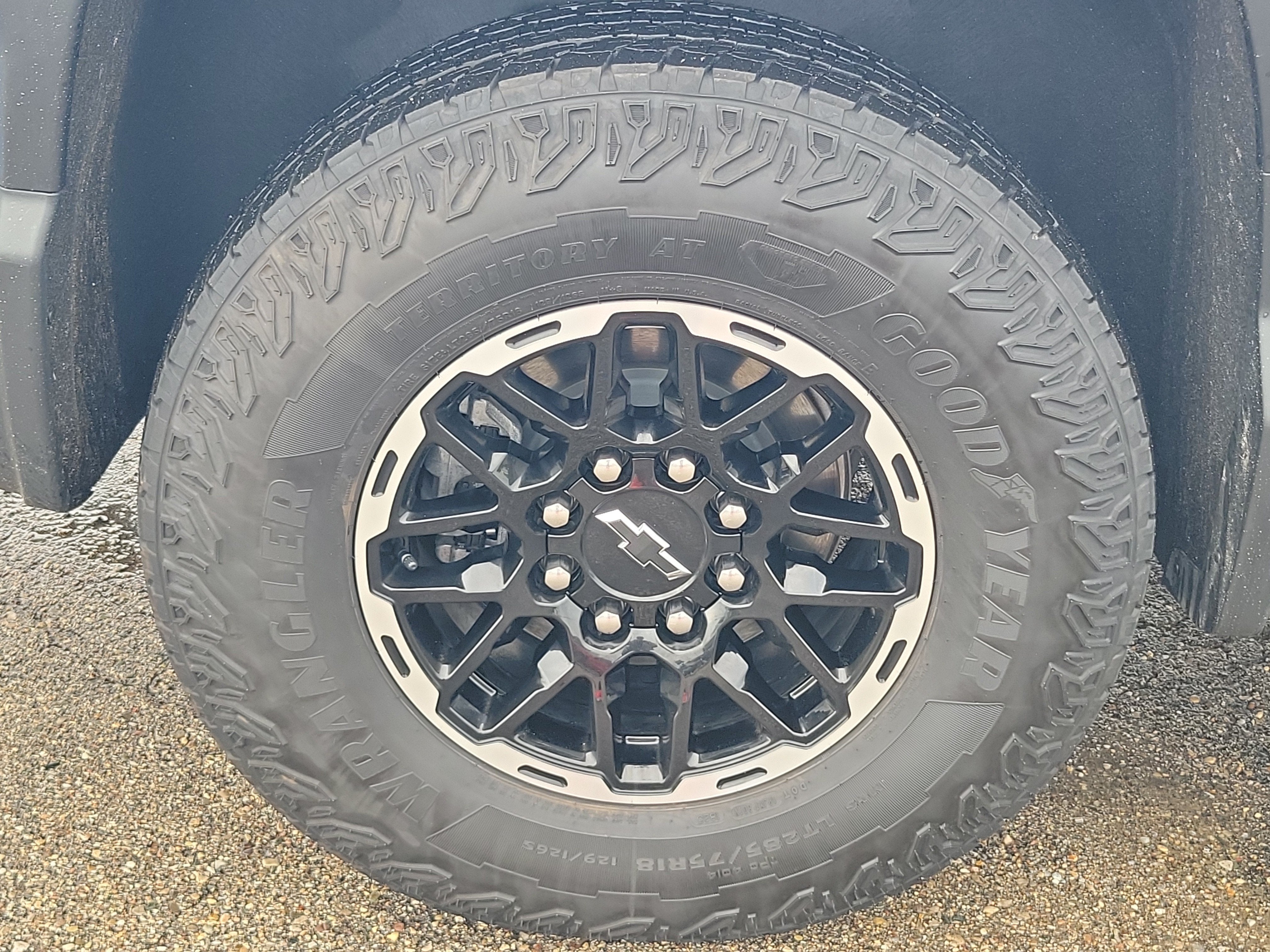 2026 Chevrolet Silverado EV Trail Boss - Max Range