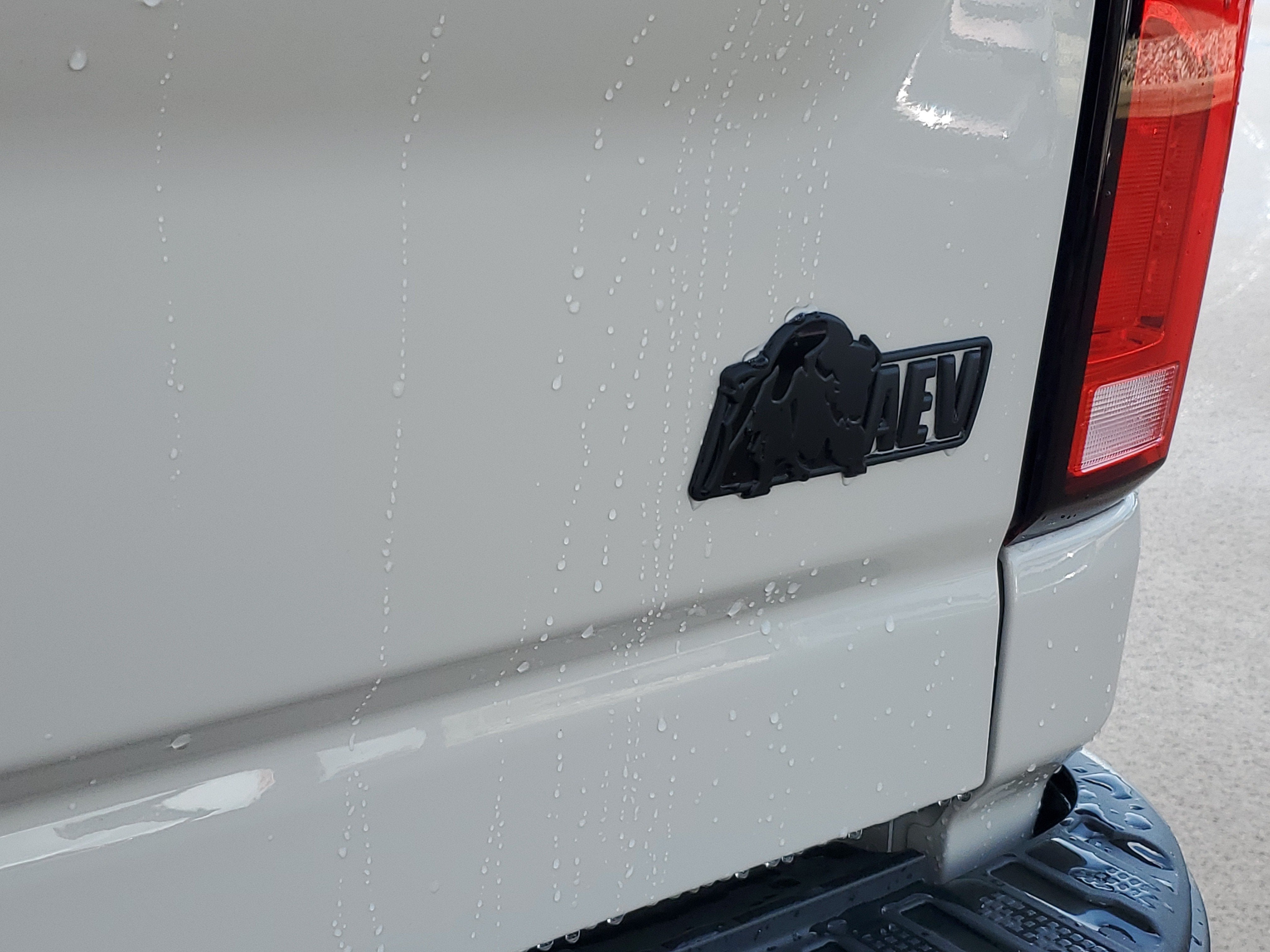 2026 Chevrolet Silverado 2500 HD ZR2 - Photo 32