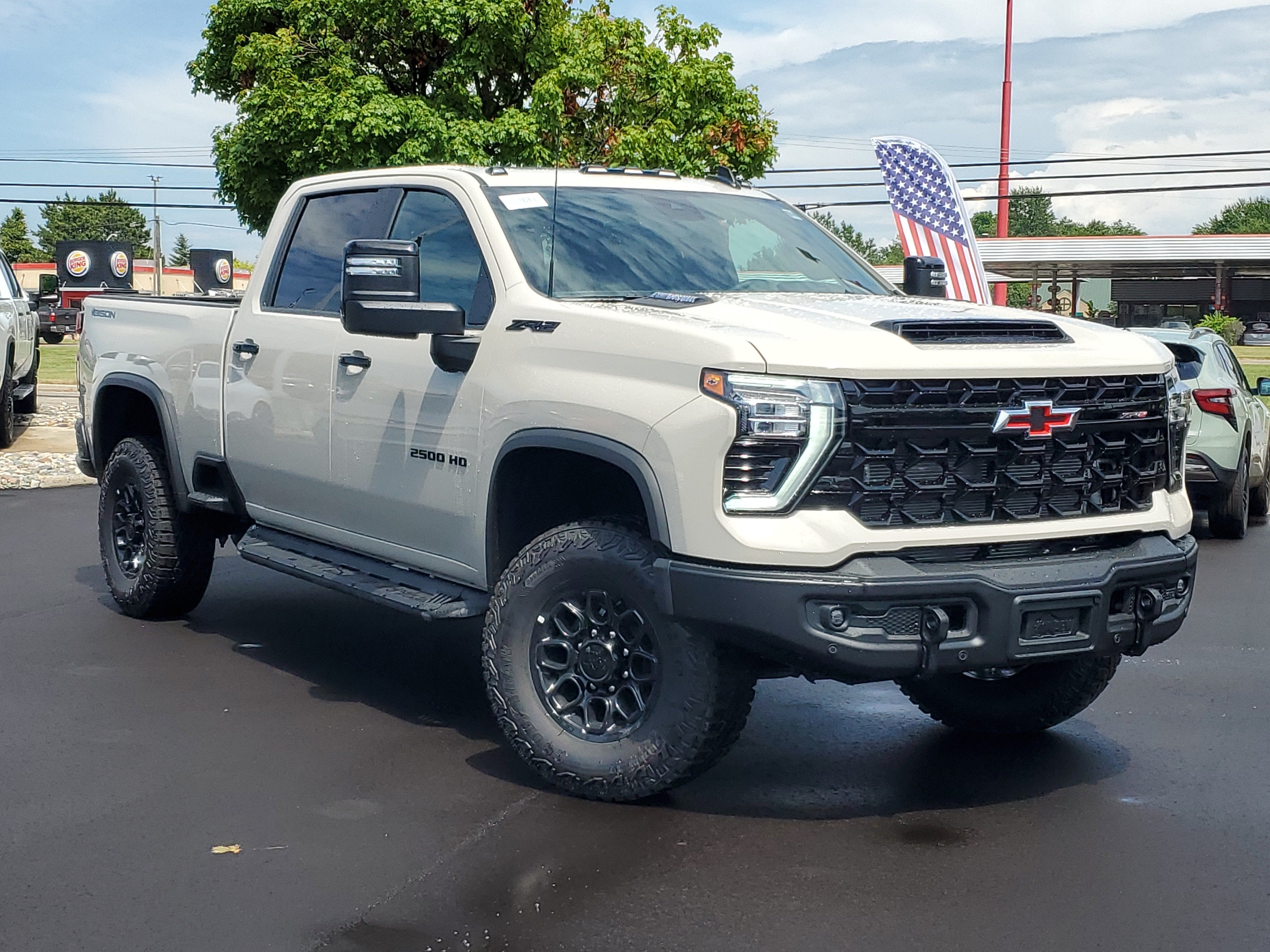 2026 Chevrolet Silverado 2500 HD ZR2 - Photo 37
