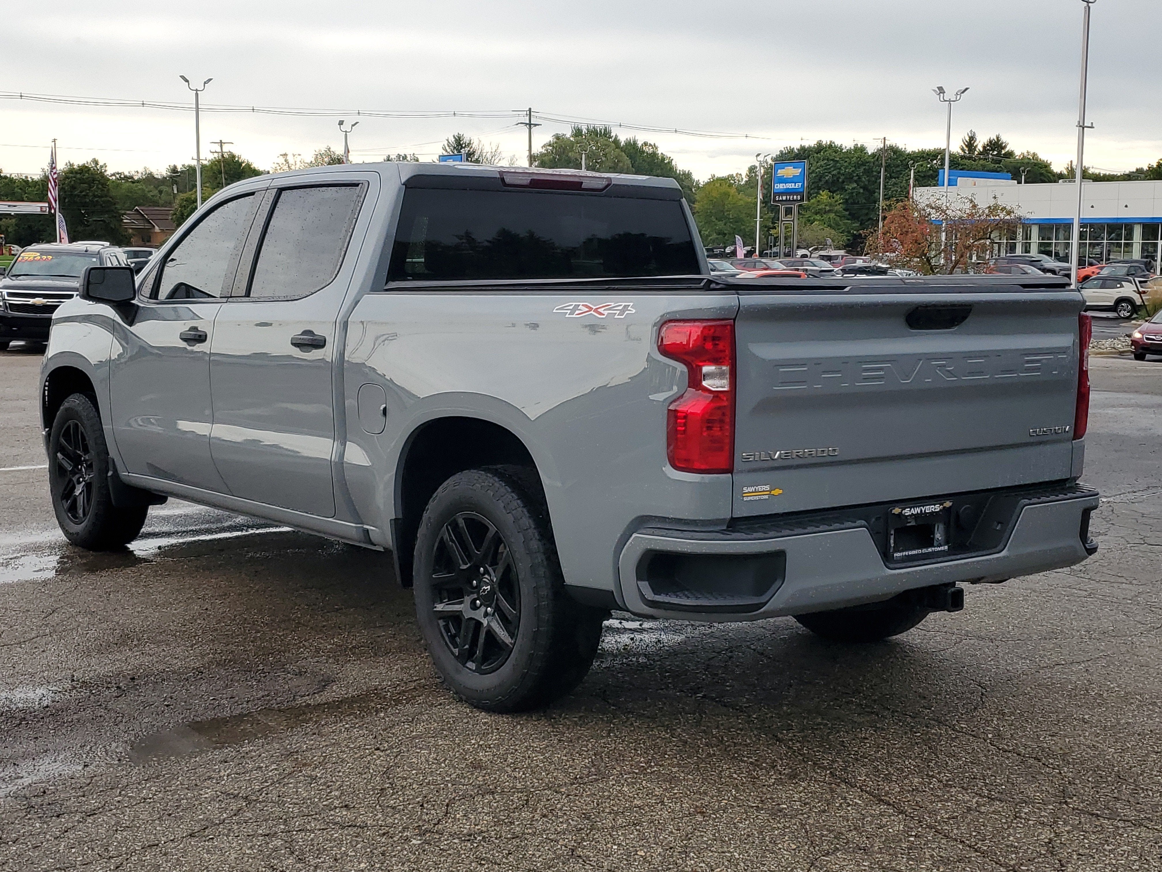 2024 Chevrolet Silverado 1500 Custom