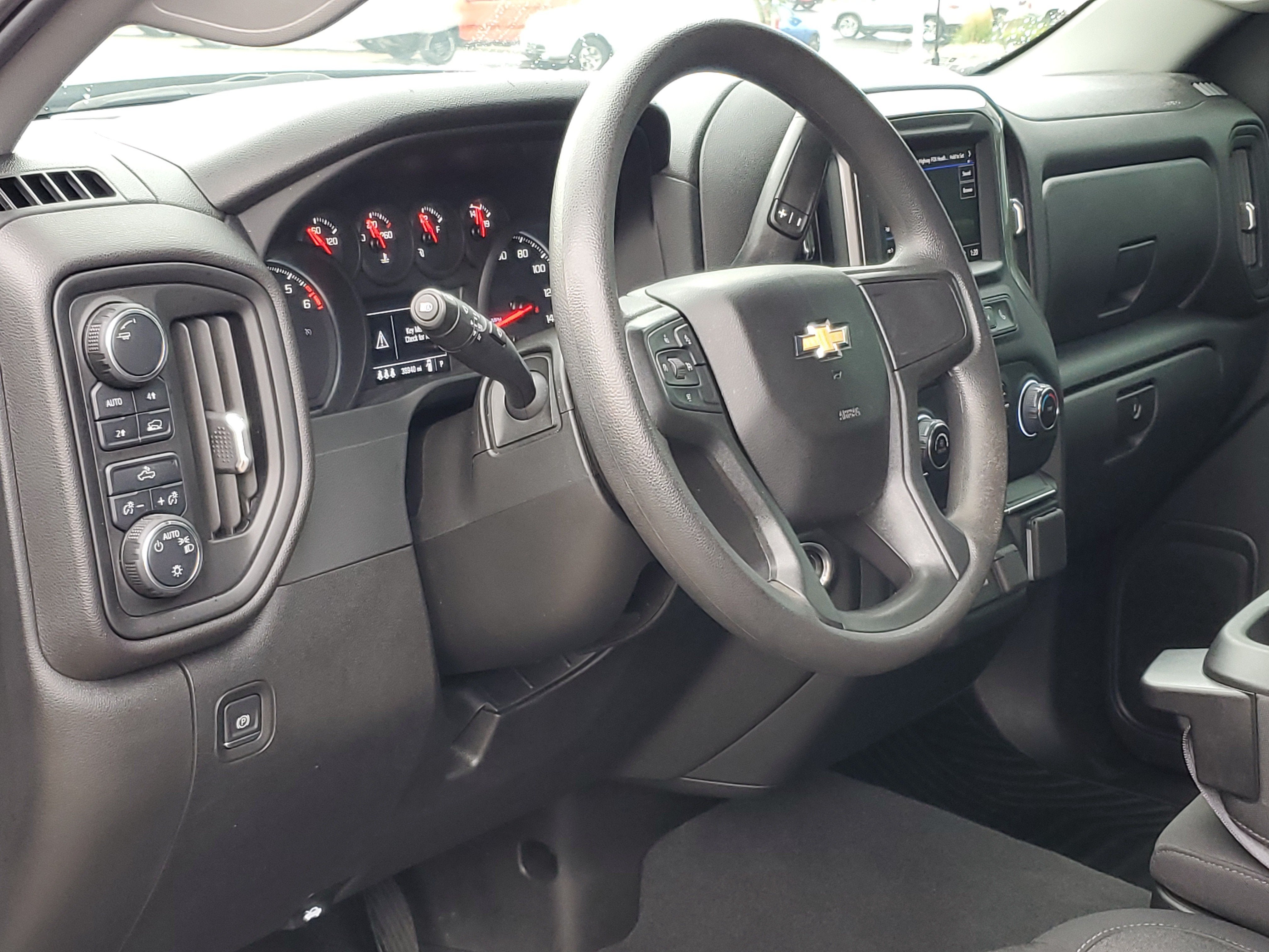 2024 Chevrolet Silverado 1500 Custom