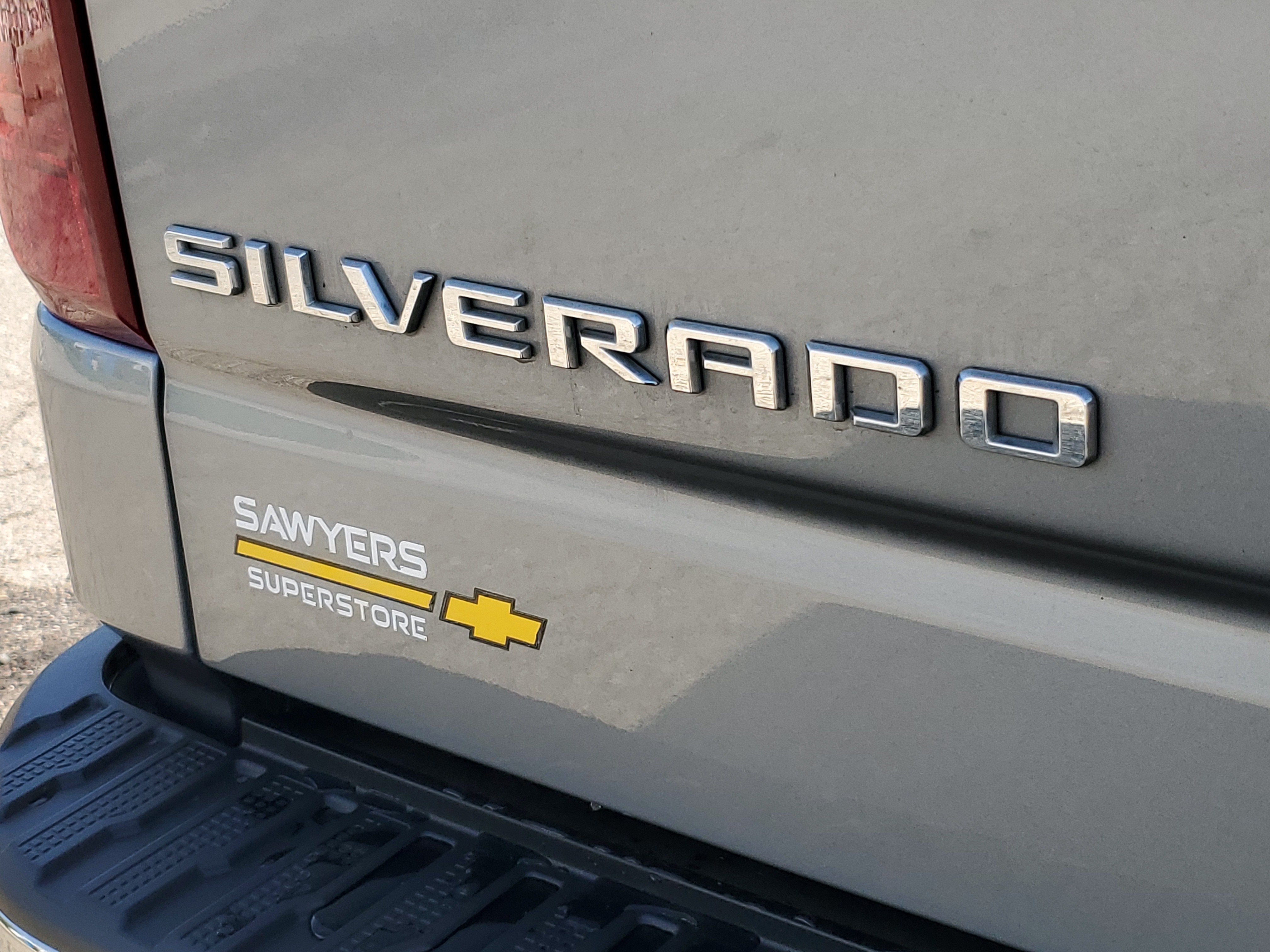 2024 Chevrolet Silverado 1500 LT (2FL)