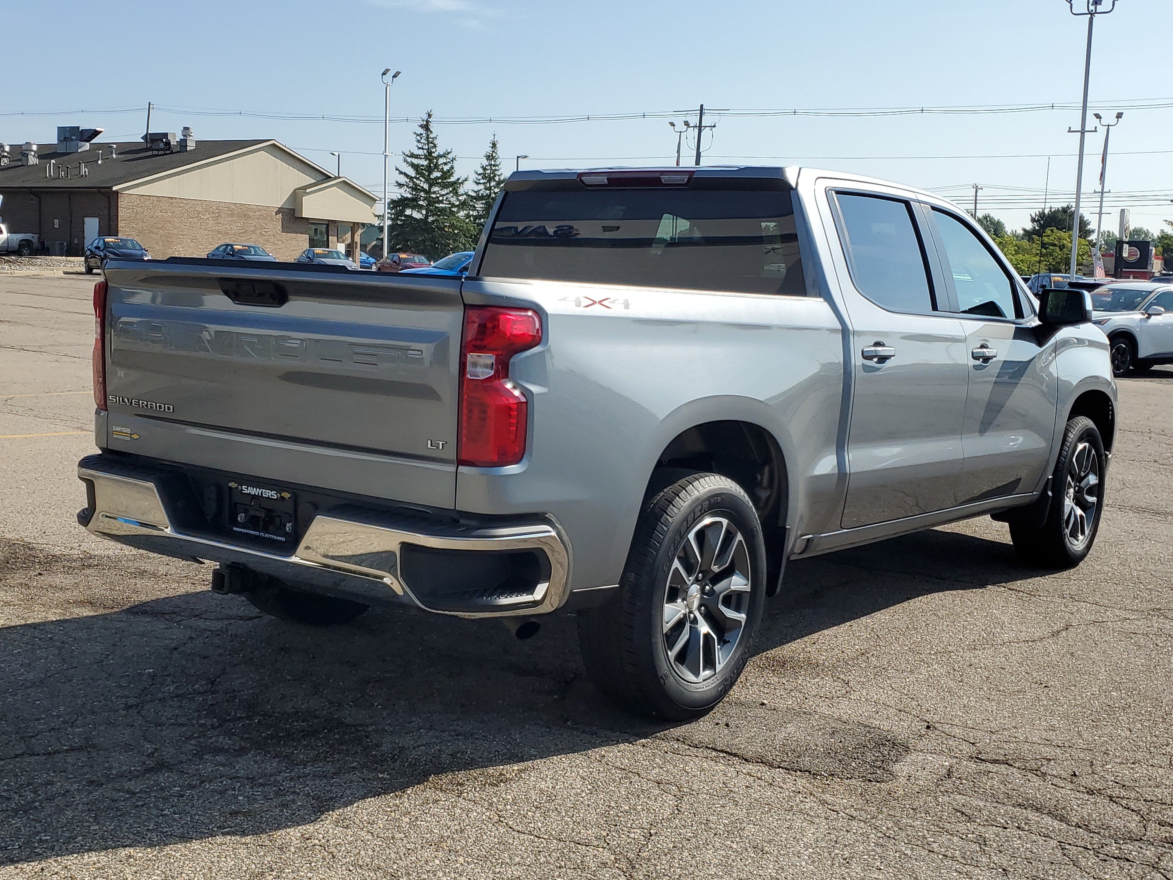 2024 Chevrolet Silverado 1500 LT (2FL)