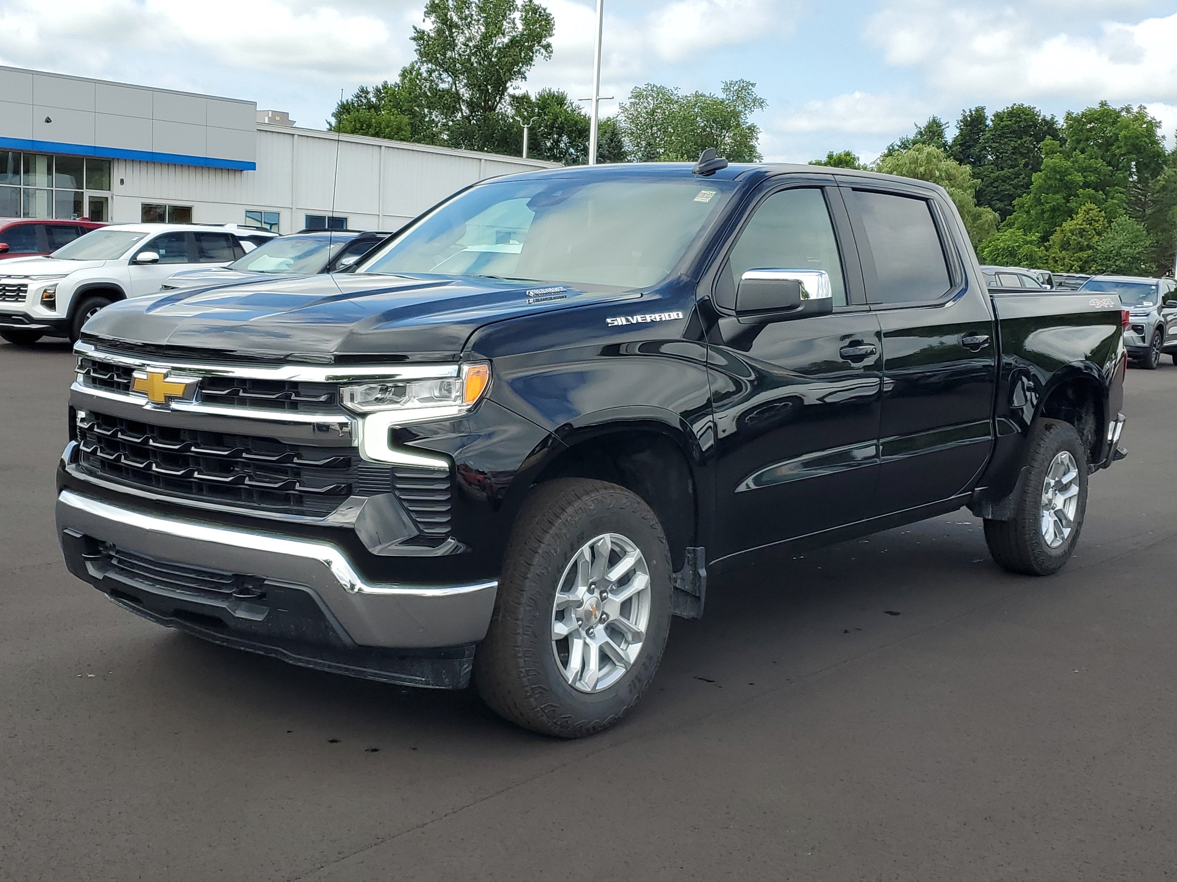 2026 Chevrolet Silverado 1500 LT (2FL)