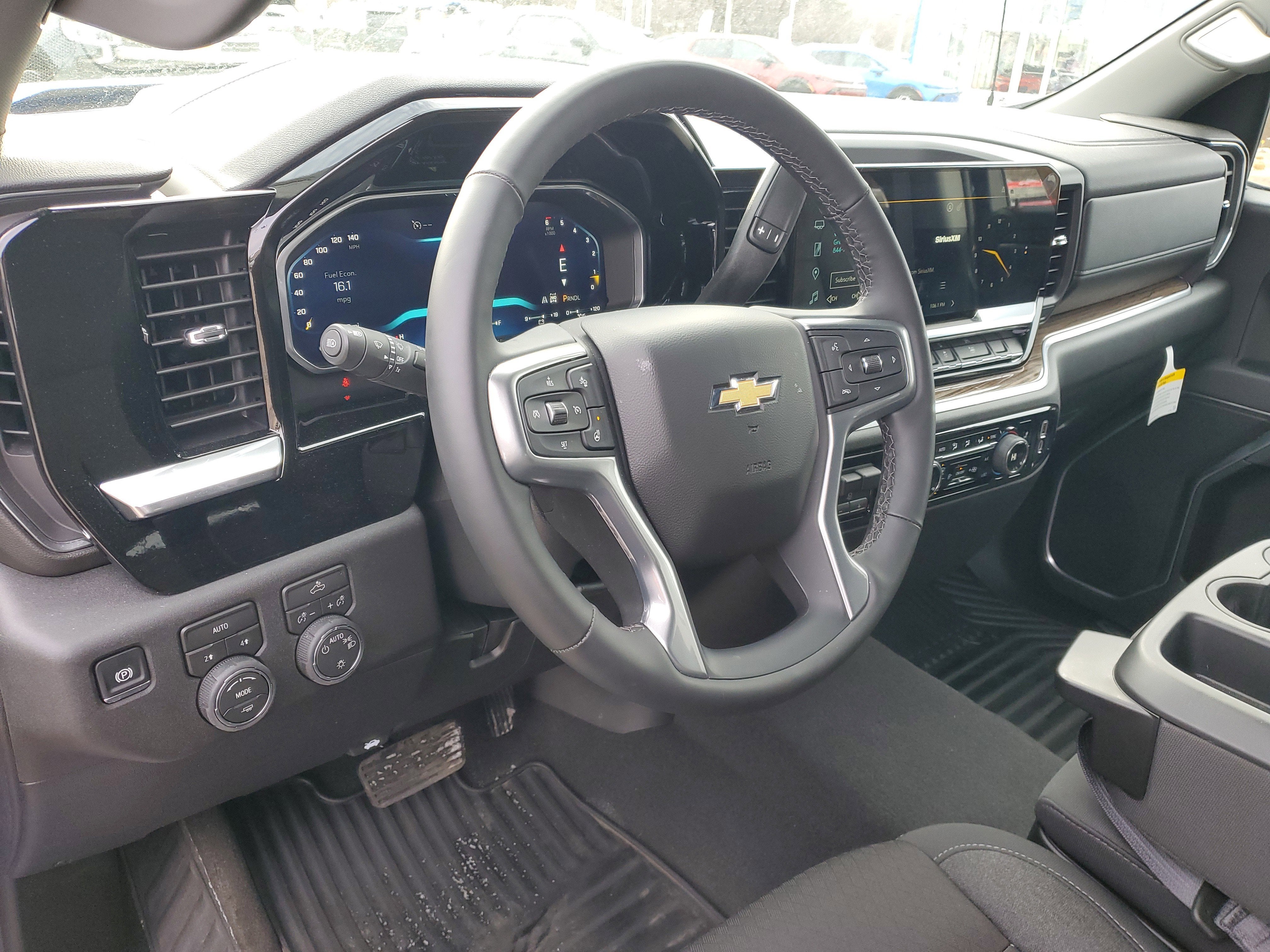 2026 Chevrolet Silverado 1500 LT (2FL)