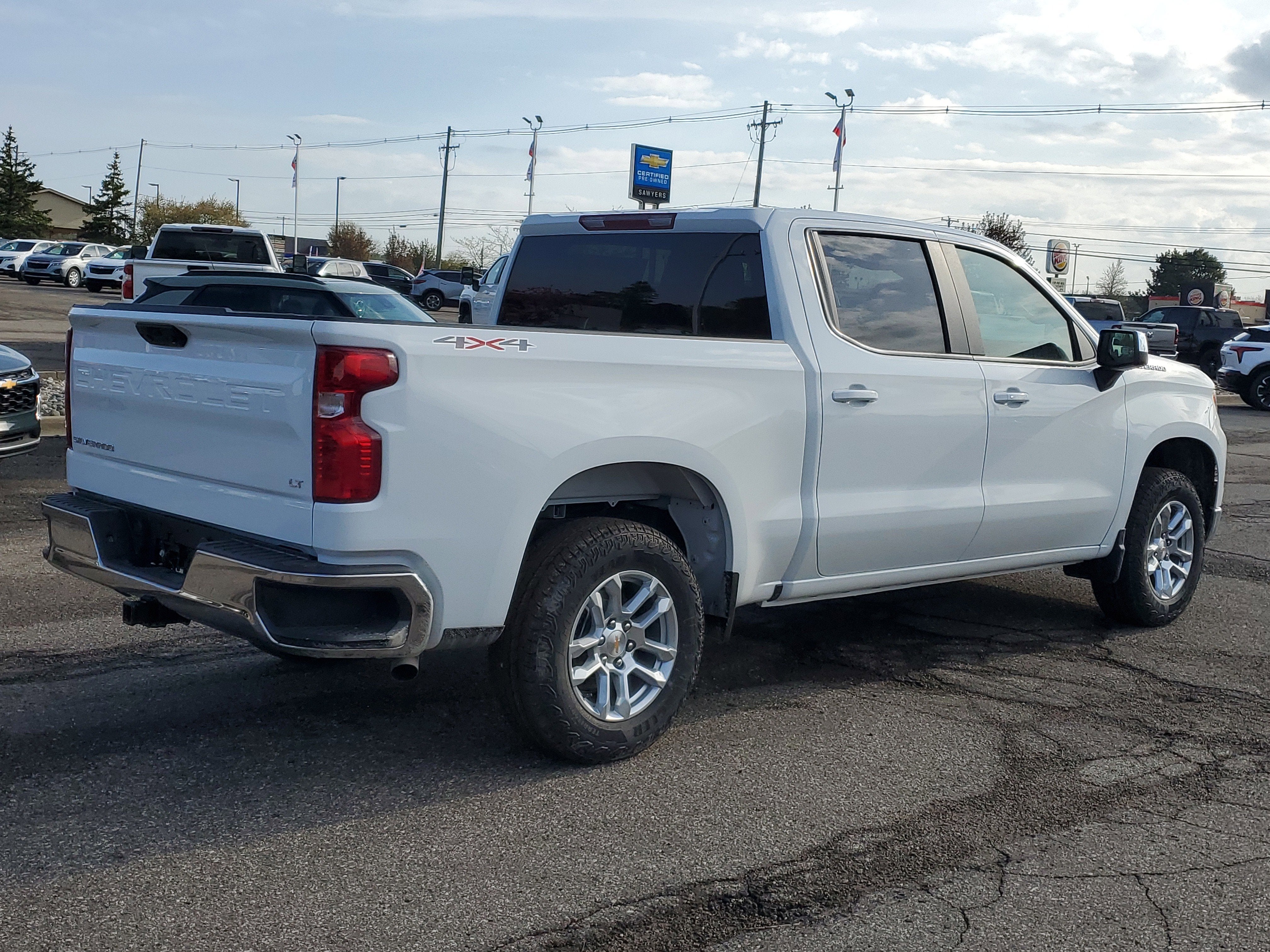 2026 Chevrolet Silverado 1500 LT (2FL)