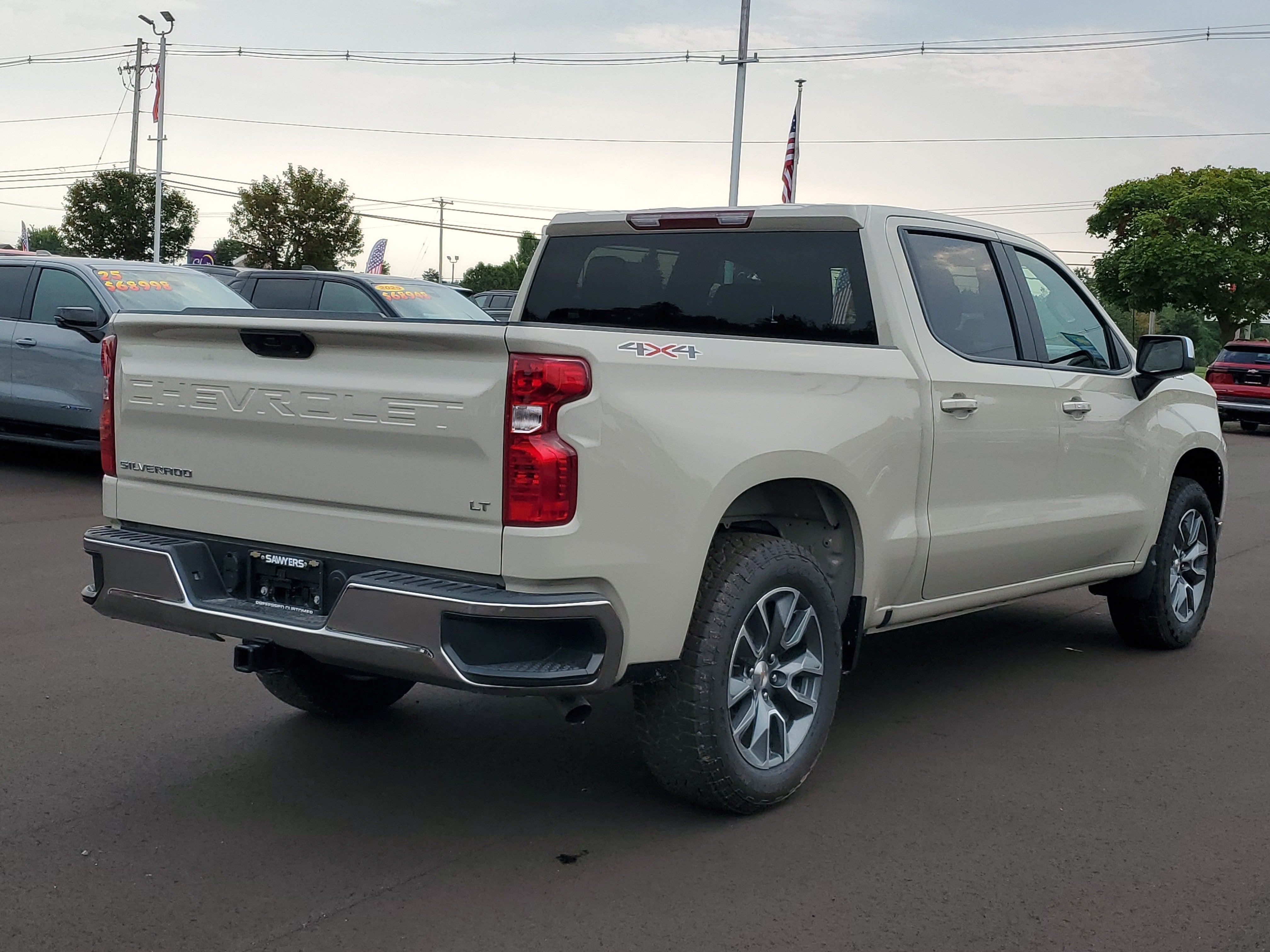 2026 Chevrolet Silverado 1500 LT (2FL)