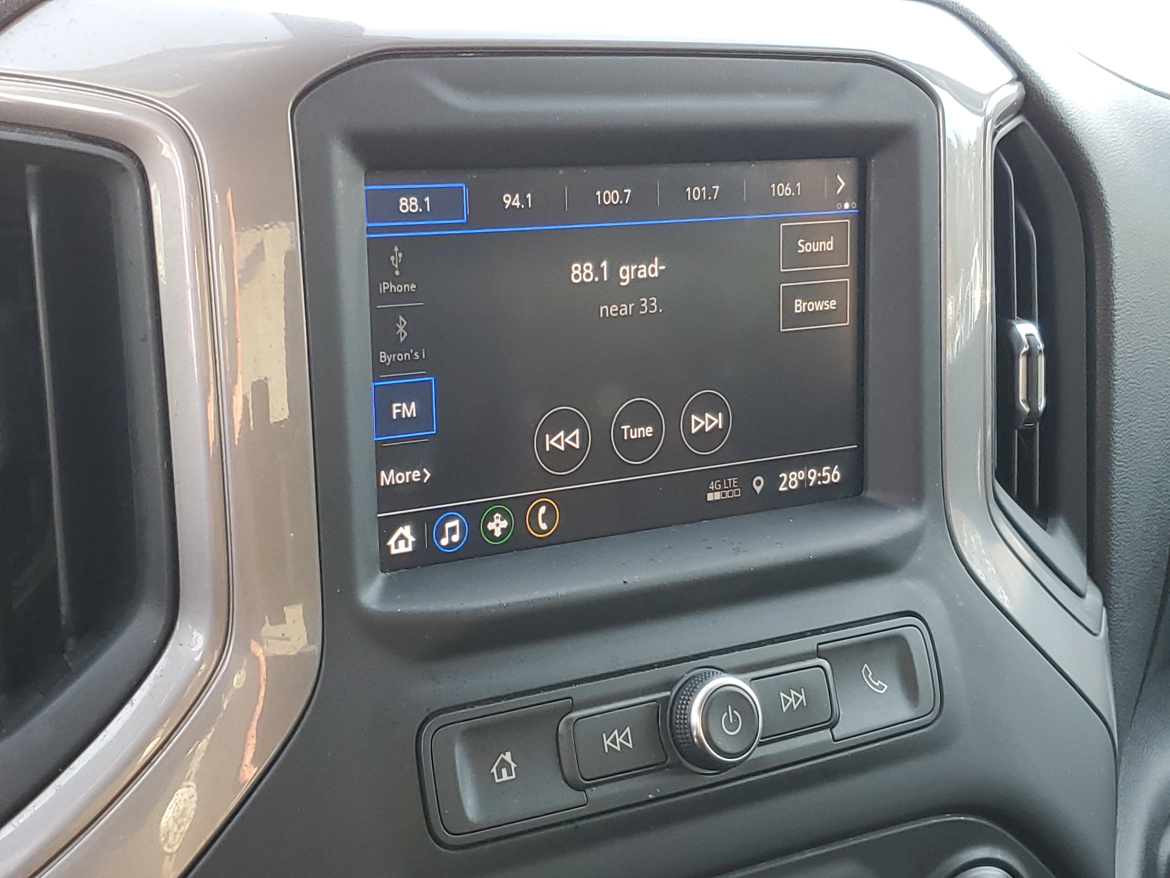 2020 Chevrolet Silverado 1500 Custom Trail Boss