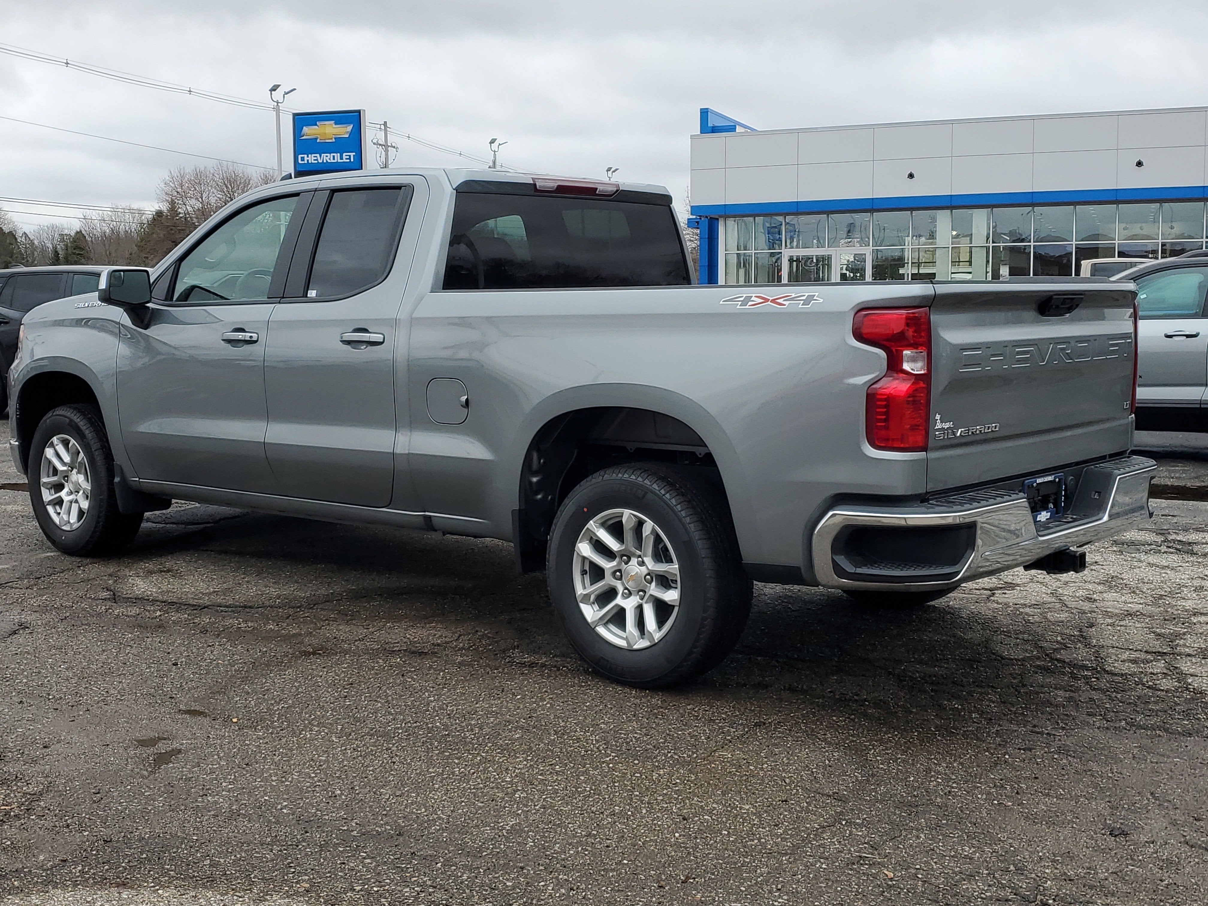 2026 Chevrolet Silverado 1500 LT (2FL)