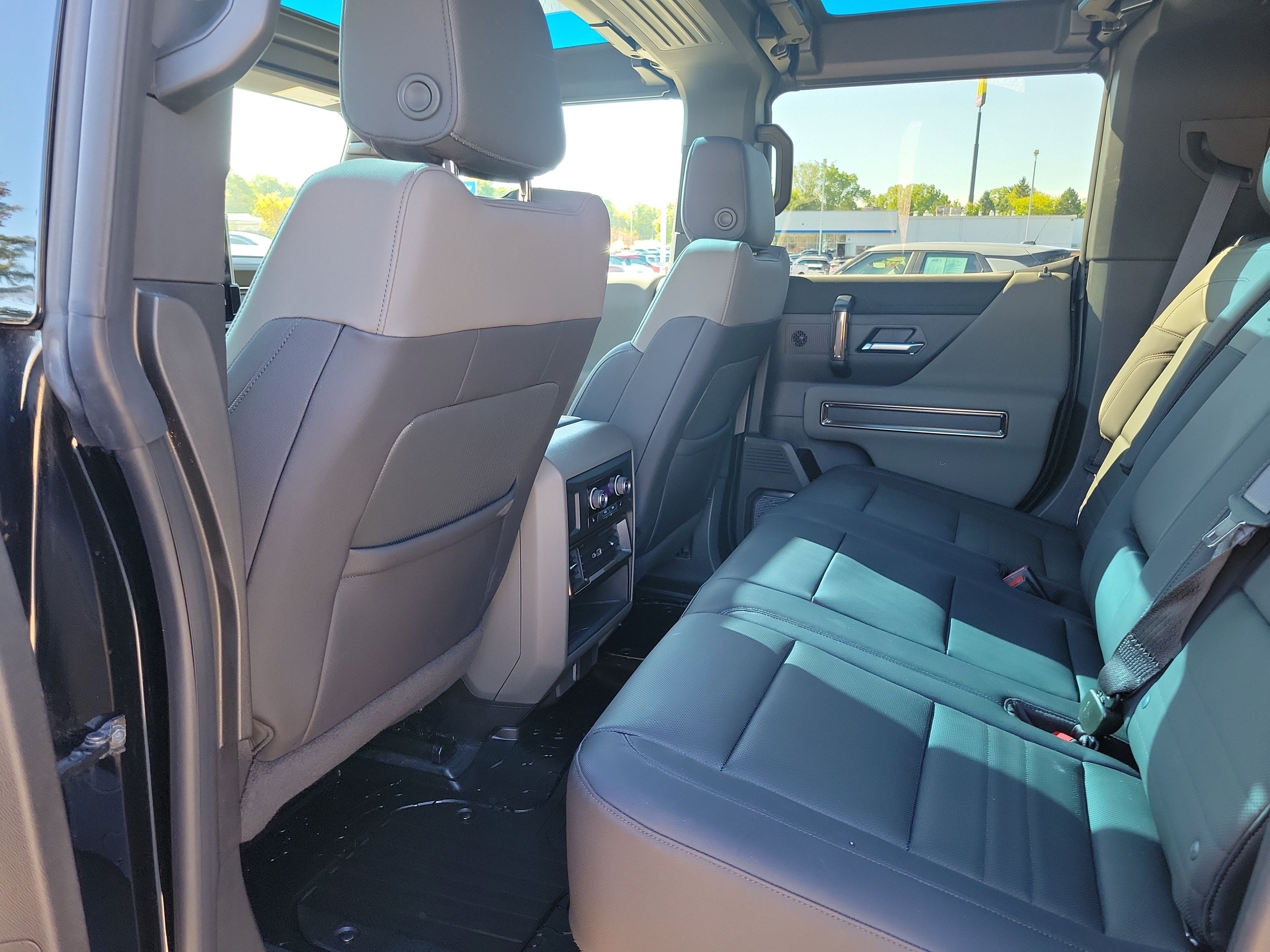 2025 GMC HUMMER EV SUV 2X