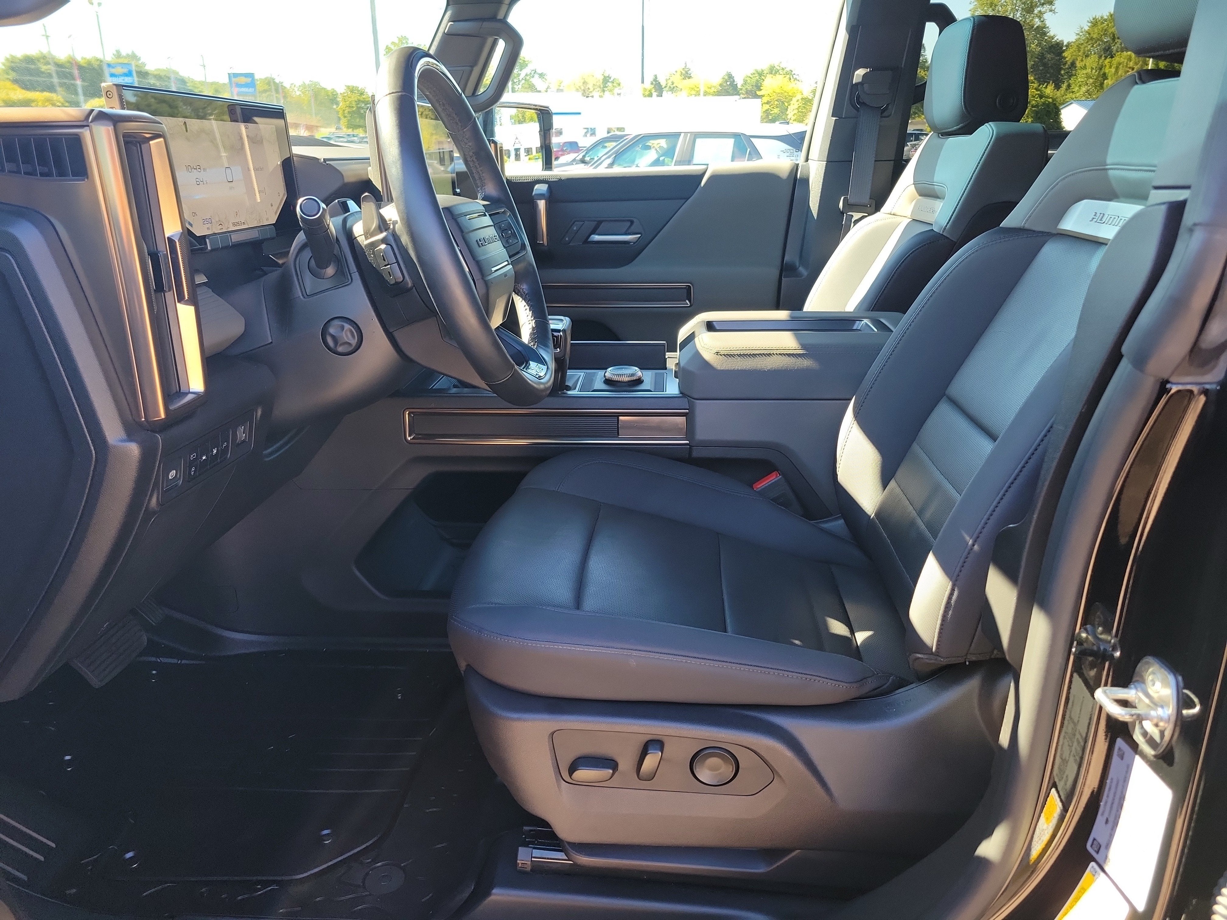 2025 GMC HUMMER EV SUV 2X