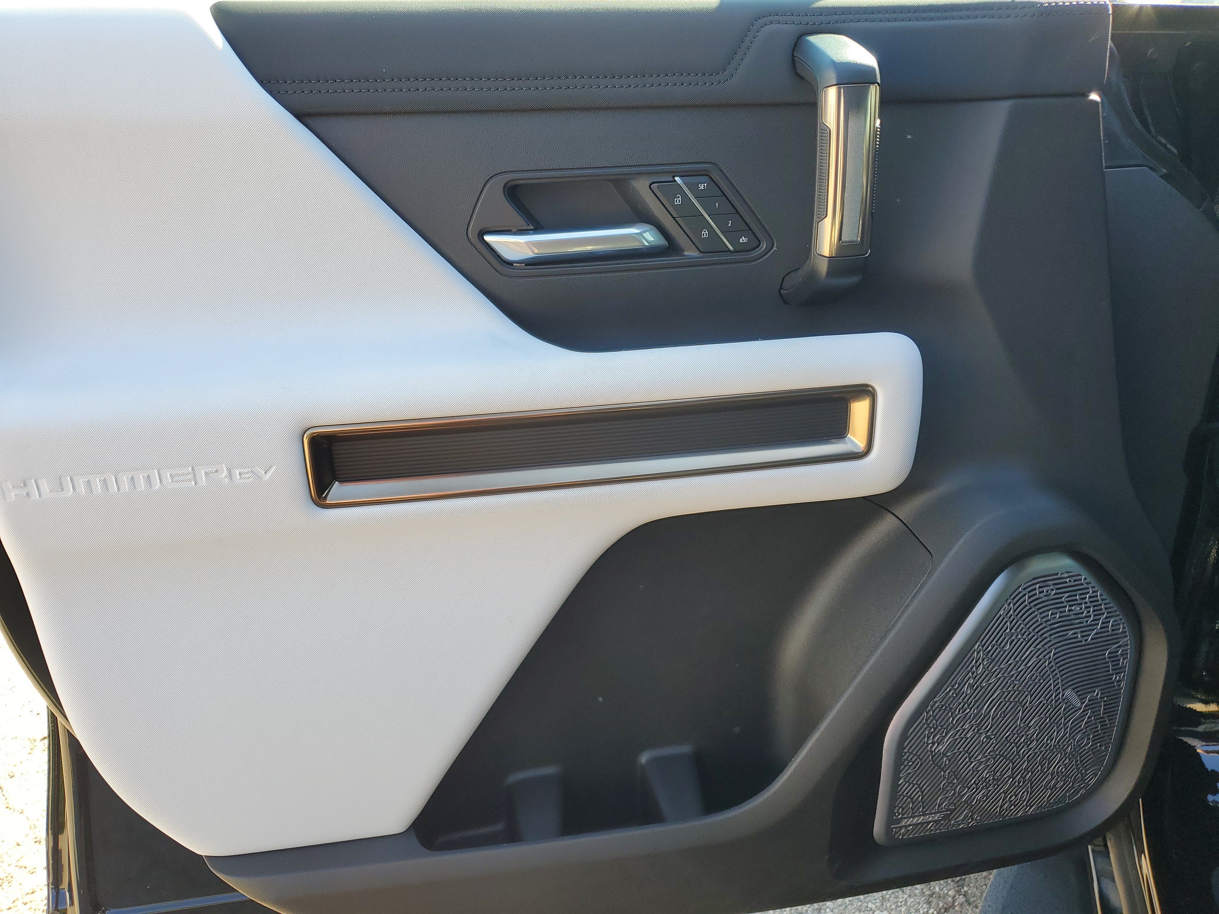 2025 GMC HUMMER EV SUV 3X