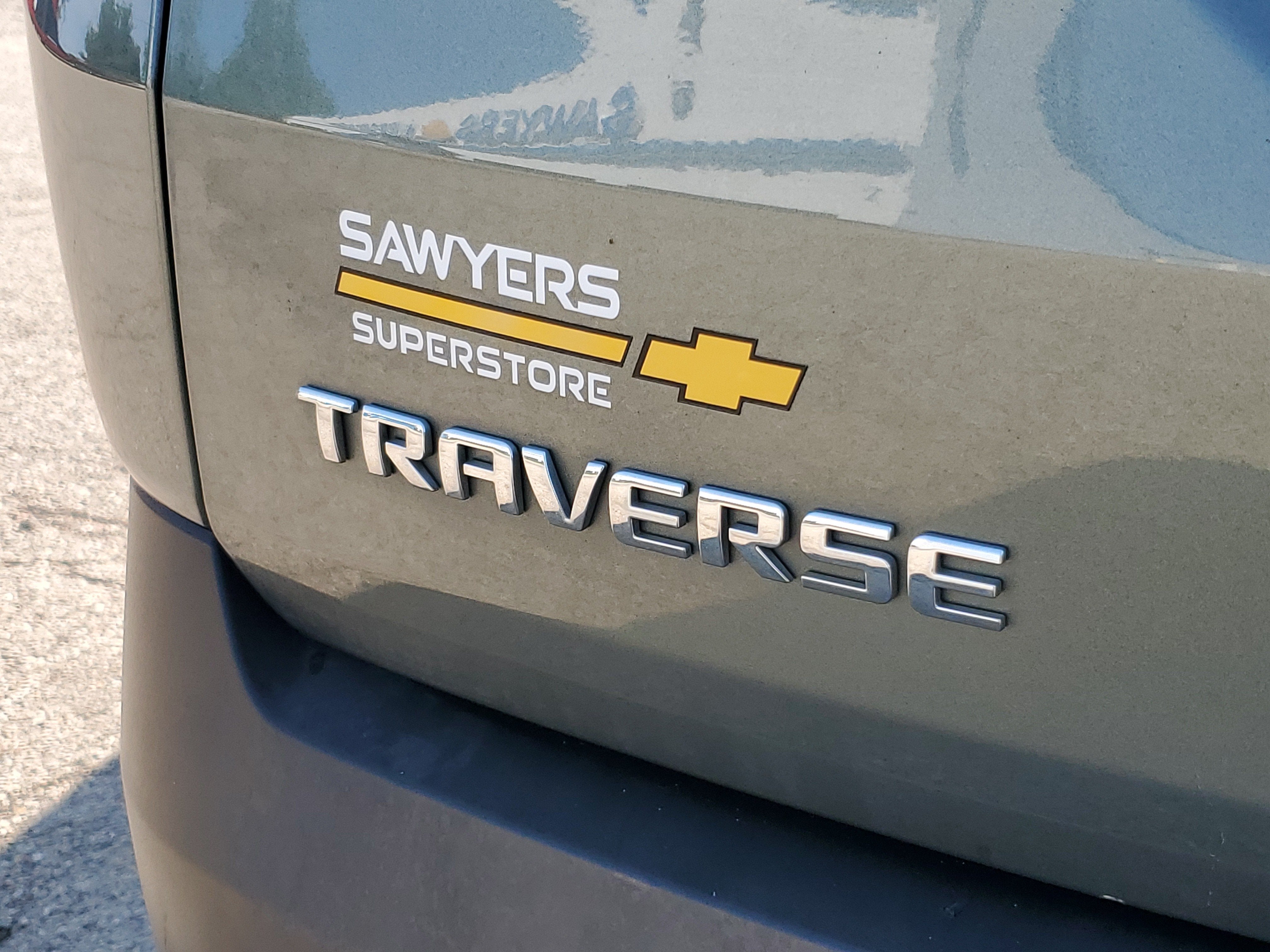 2023 Chevrolet Traverse LT Cloth