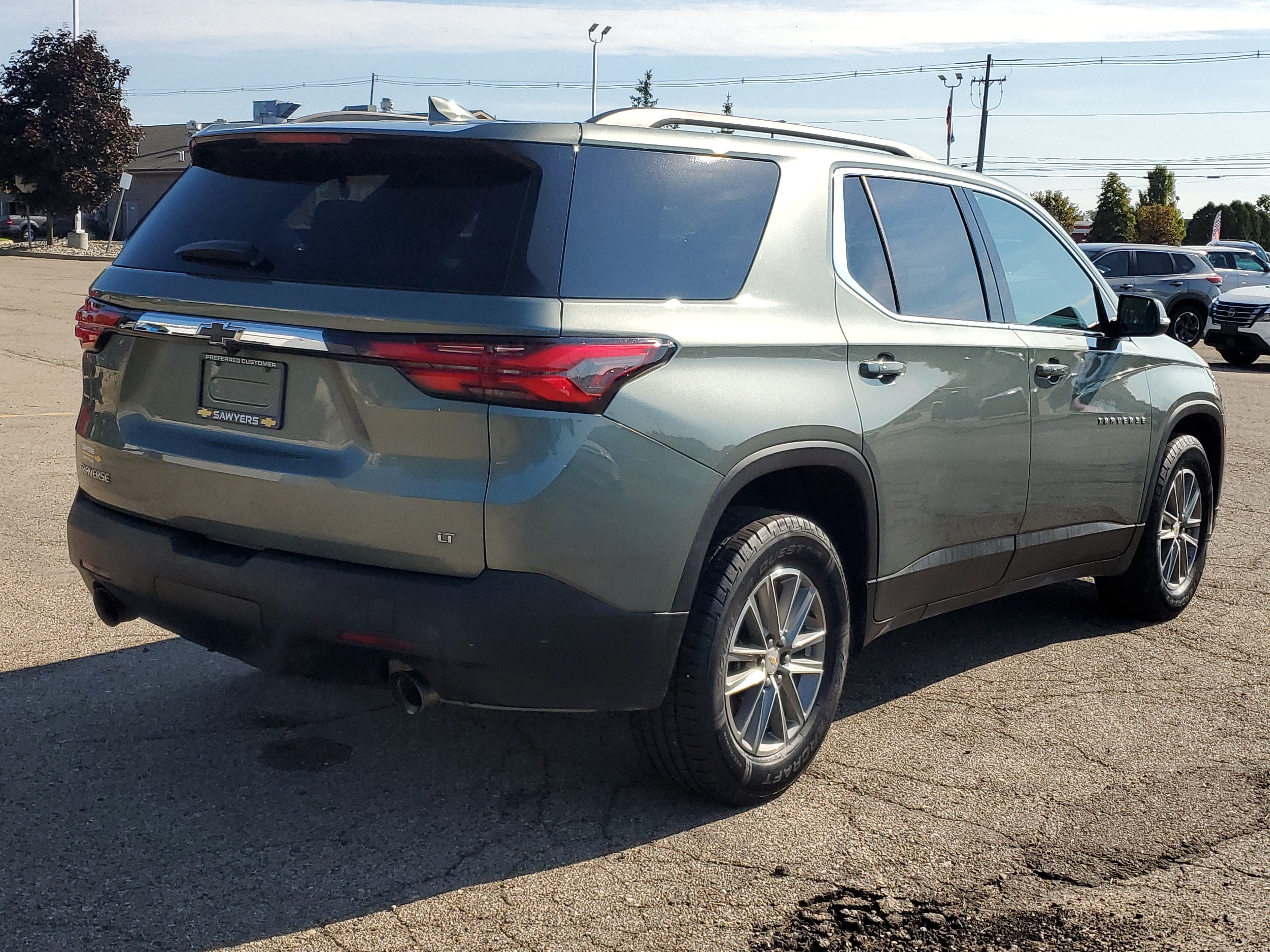 2023 Chevrolet Traverse LT Cloth
