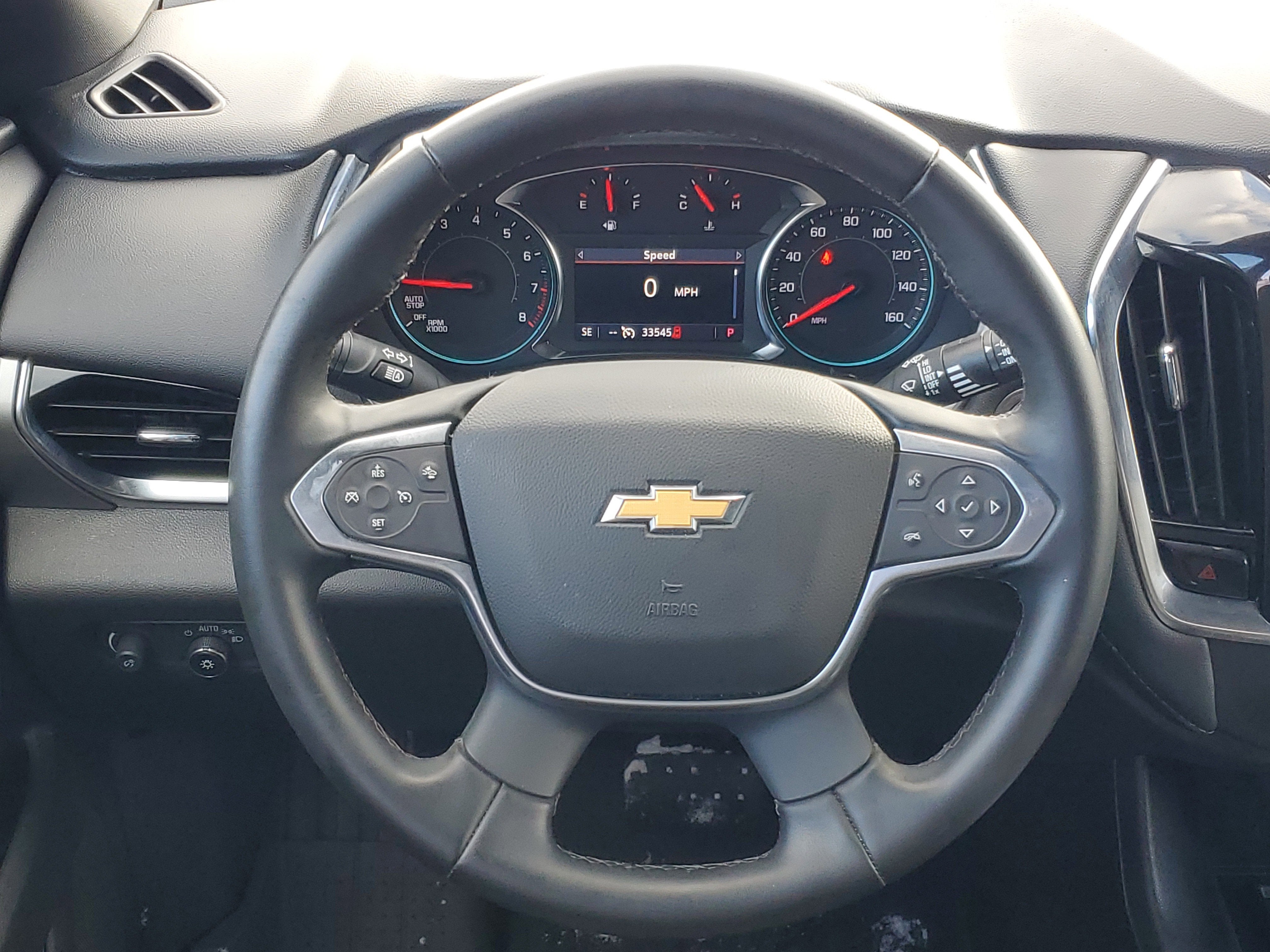 2023 Chevrolet Traverse LT Cloth