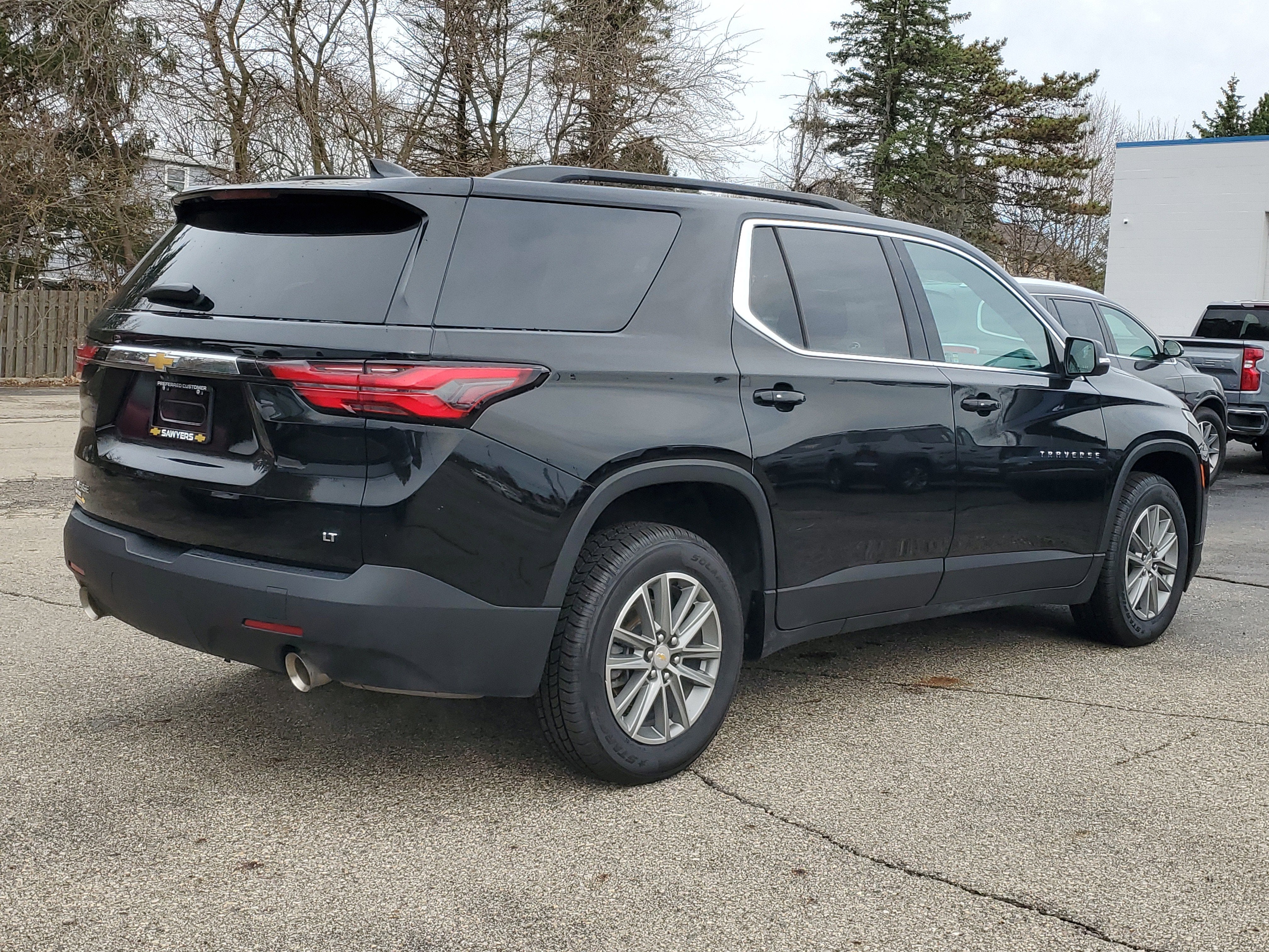 2023 Chevrolet Traverse LT Cloth