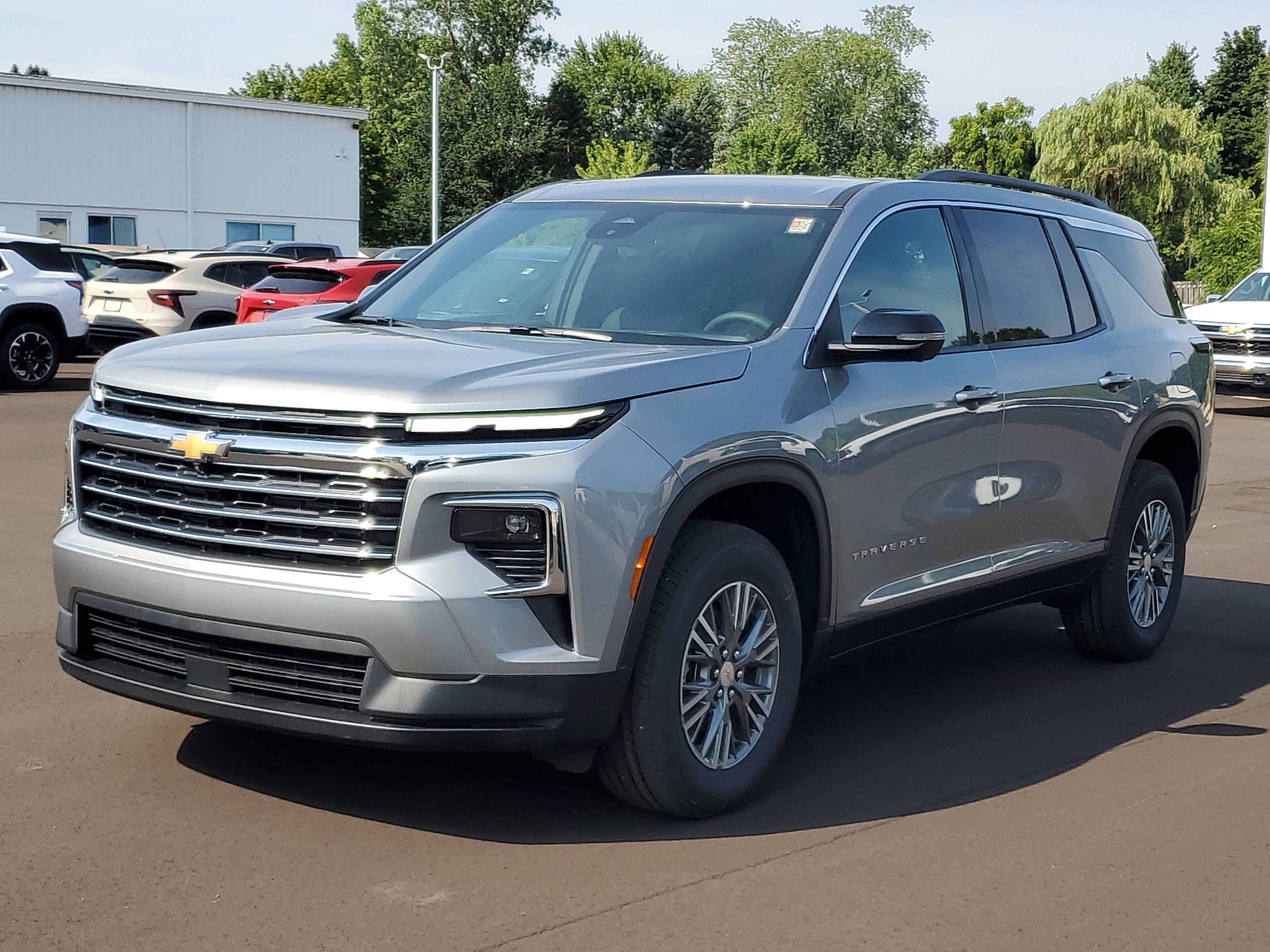 2027 Chevrolet Traverse LT