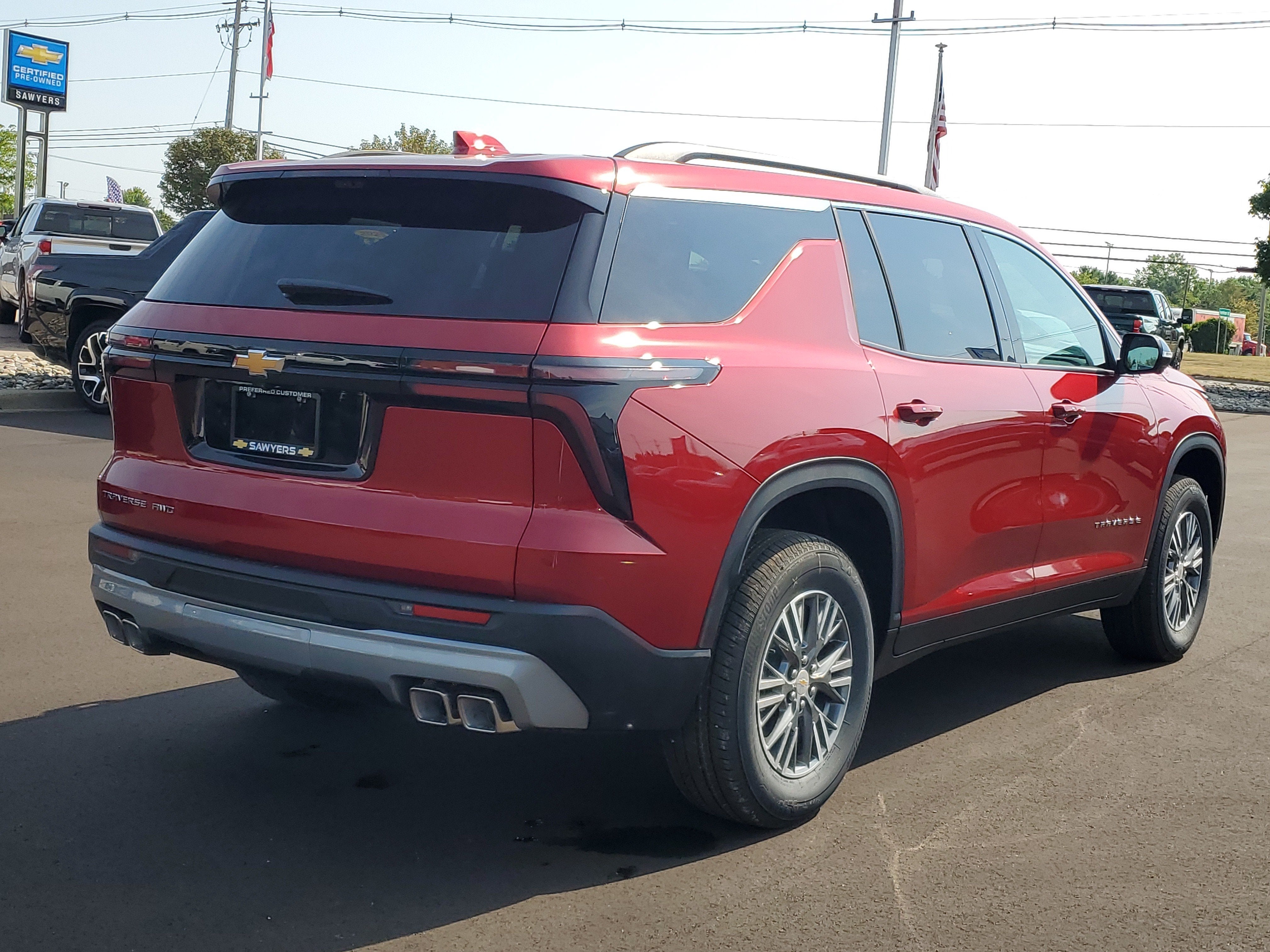 2027 Chevrolet Traverse LT