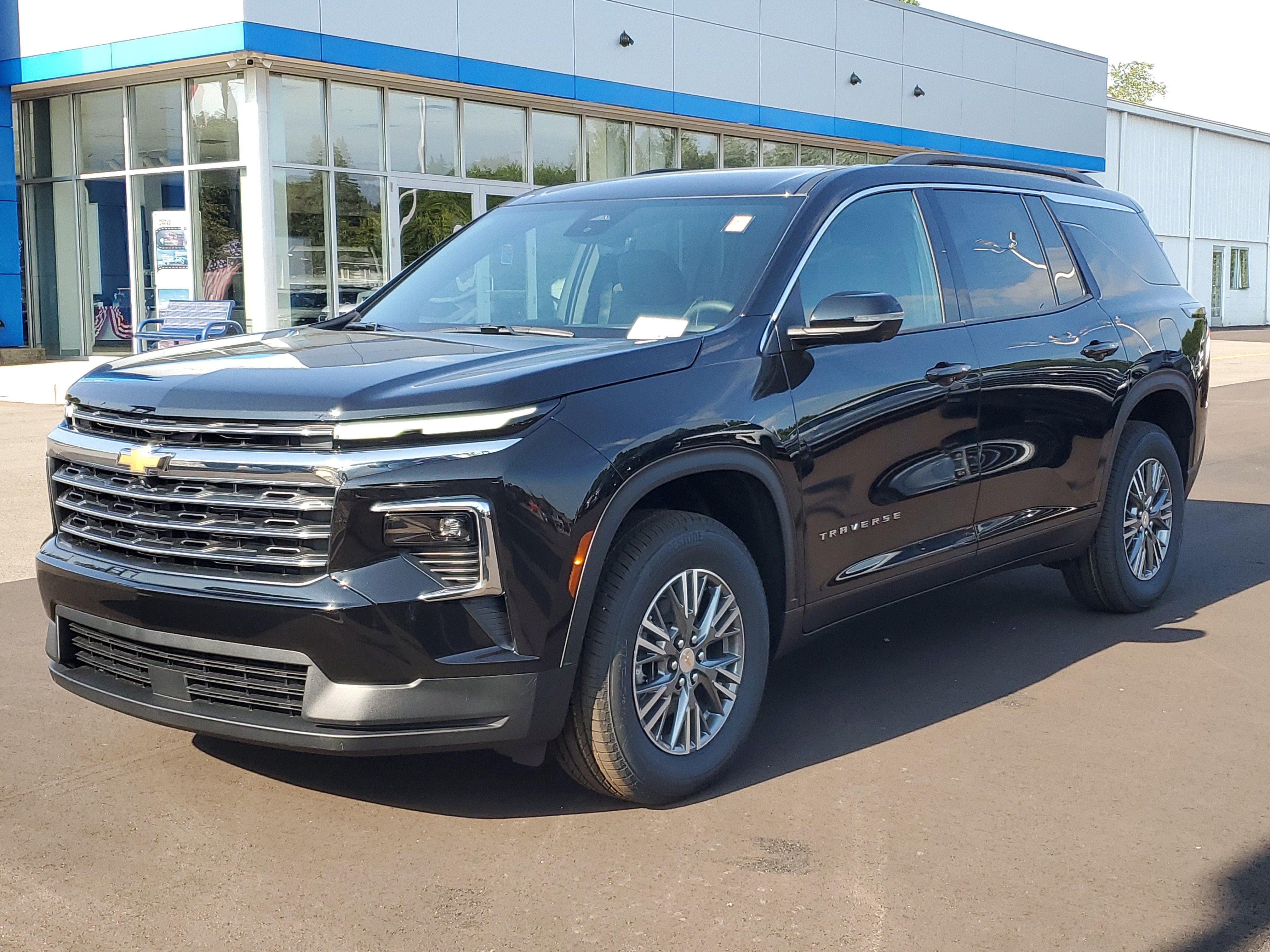 2027 Chevrolet Traverse LT