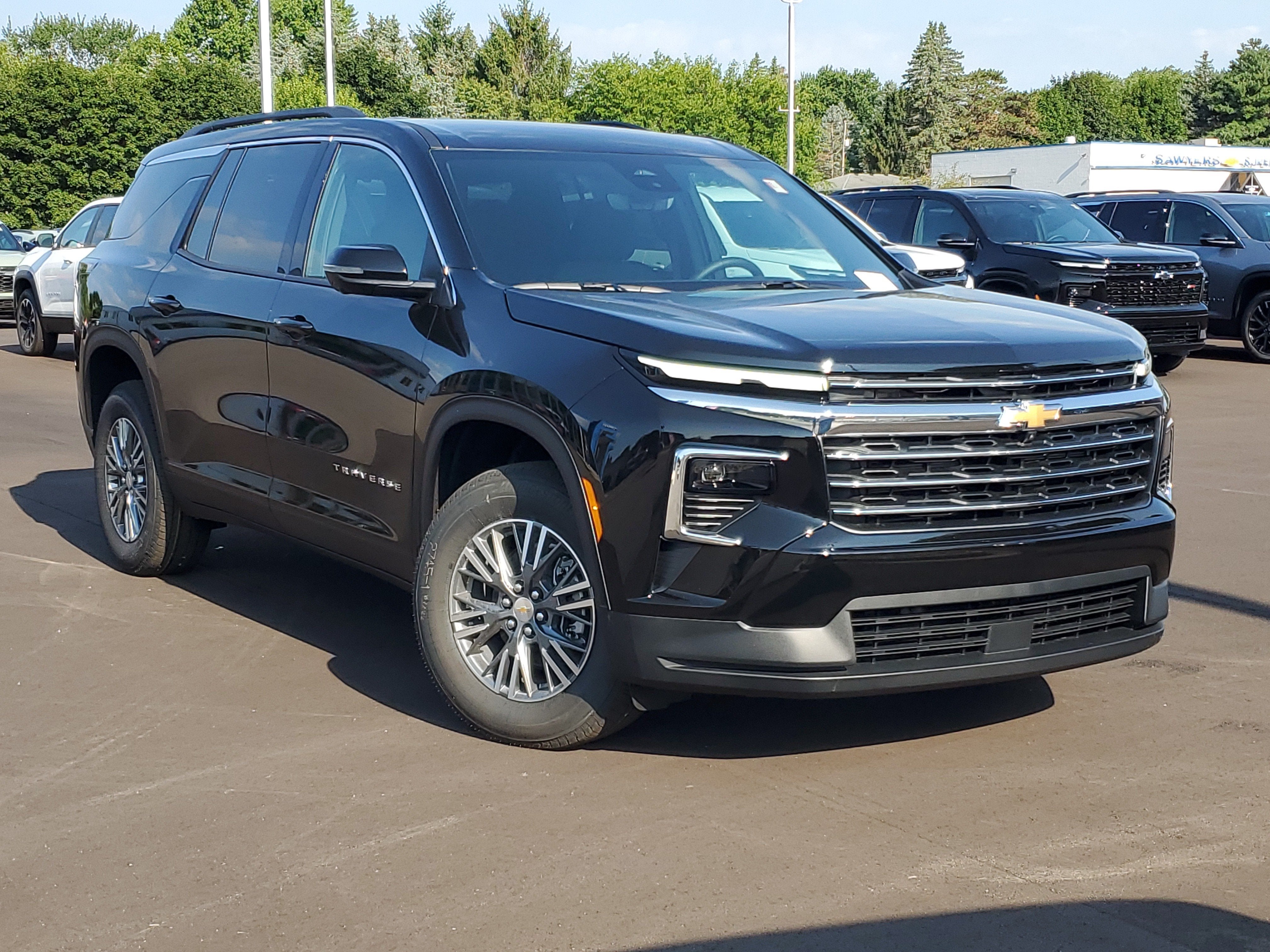 2027 Chevrolet Traverse LT
